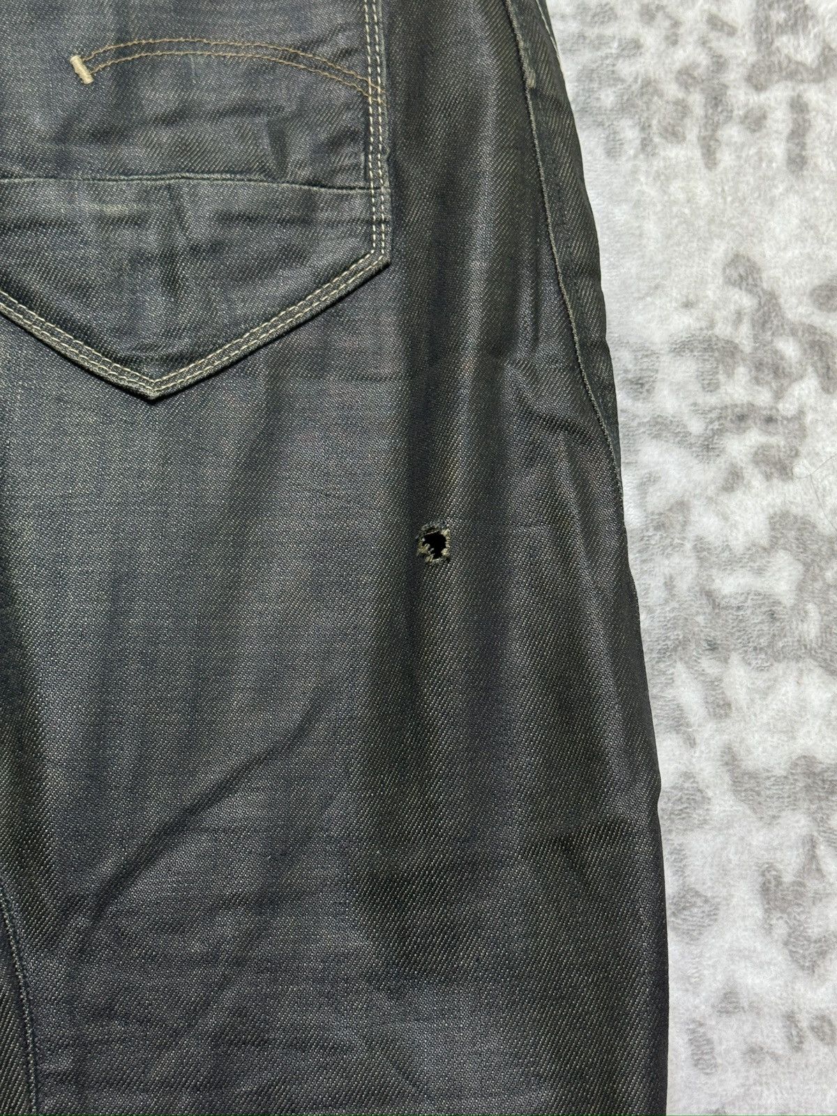 G-Star Vintage G-Star RAW 3301 Waxed Coated Distressed Denim Jeans Size US 31 - 14 Thumbnail