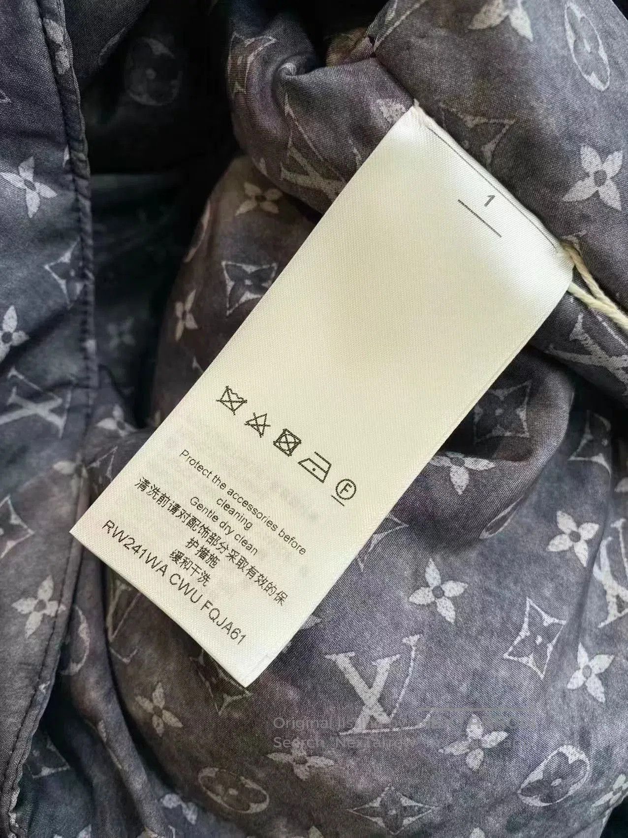 Louis Vuitton Louis Vuitton Monogram Cropped Cotton Jacket. Size XS / US 0-2 / IT 36-38 - 5 Thumbnail