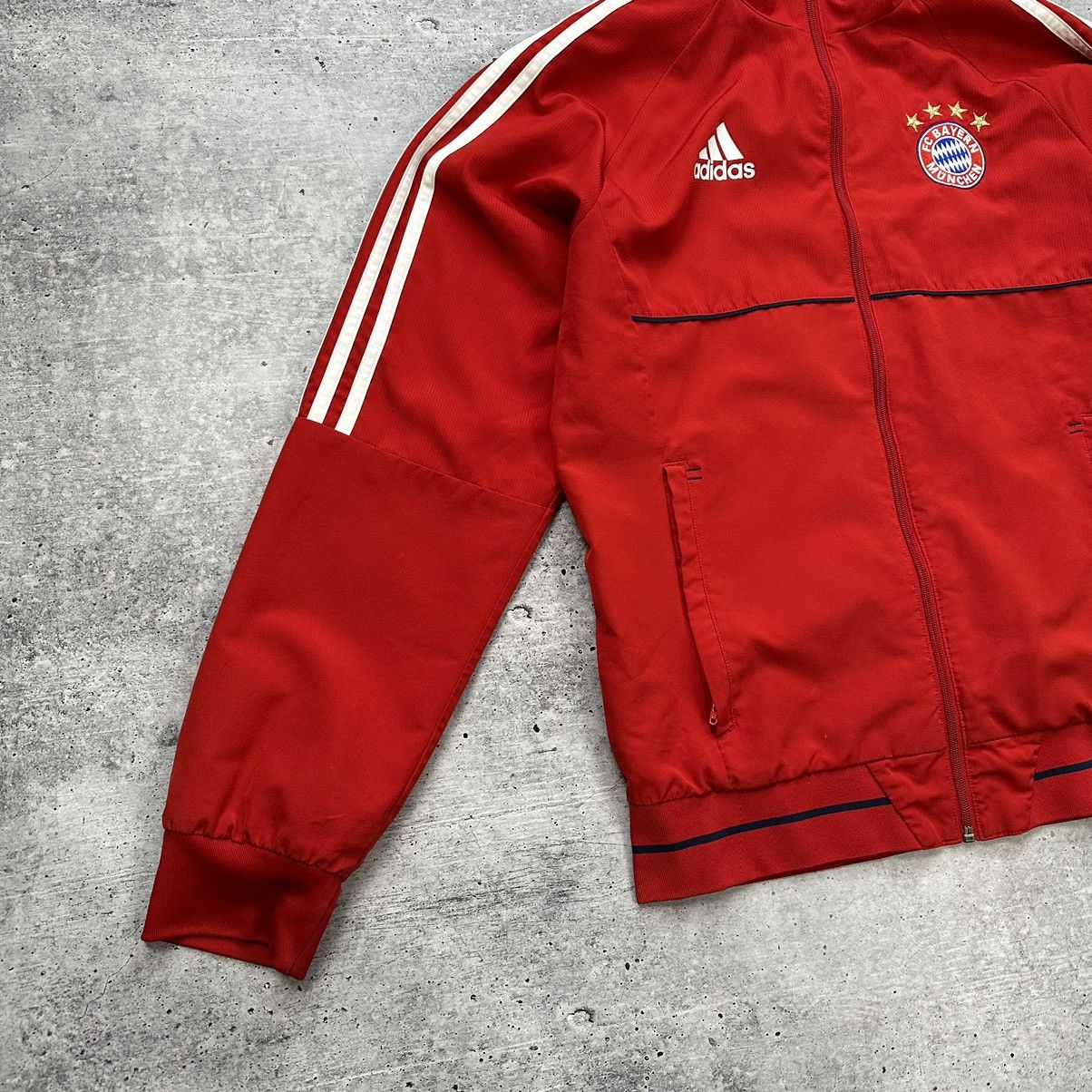Other Adidas FC Bayern Munich Presentation Jacket 2017-18 Germany Size US M / EU 48-50 / 2 - 2 Thumbnail