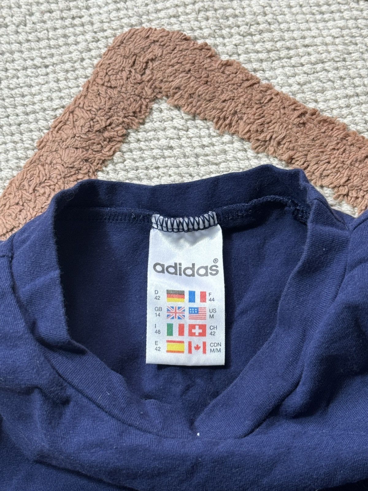 Adidas × Vintage VINTAGE ADIDAS 2000s CROP TOP Size M / US 6-8 / IT 42-44 - 3 Thumbnail