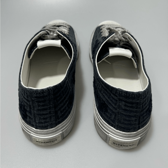 Givenchy Givenchy Navy 4G City Sneakers Men’s EU 46/US 13 Size US 13 / EU 46 - 3 Thumbnail