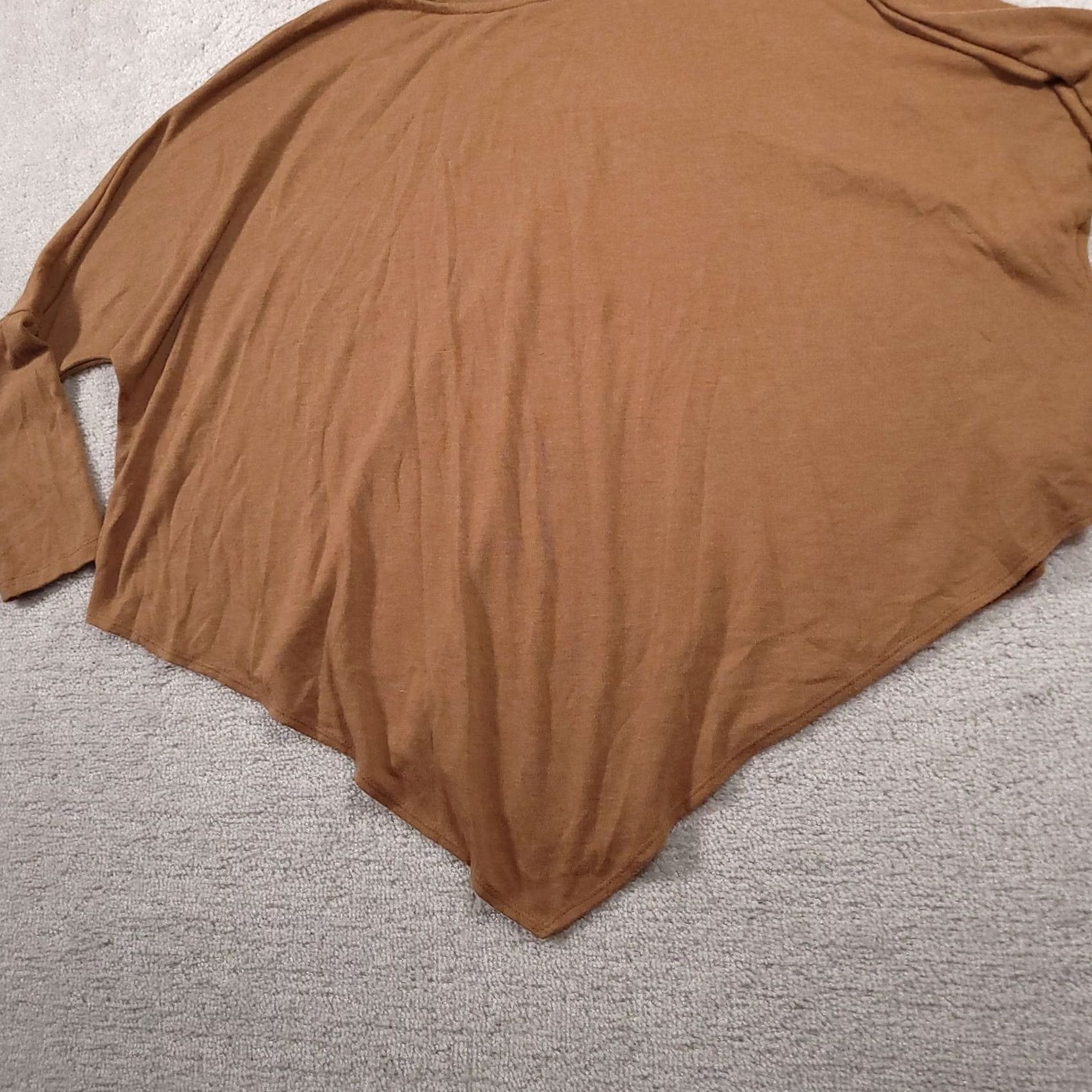 J Brand VINTAGE Slinky Brand Asymmetrical Hem Shirt Women 1X Plus Brown Stretch USA Made Shirt Women Plus Sized T-Shirt Tunic Long Sleeve Casual Size XL / US 12-14 / IT 48-50 - 5 Thumbnail
