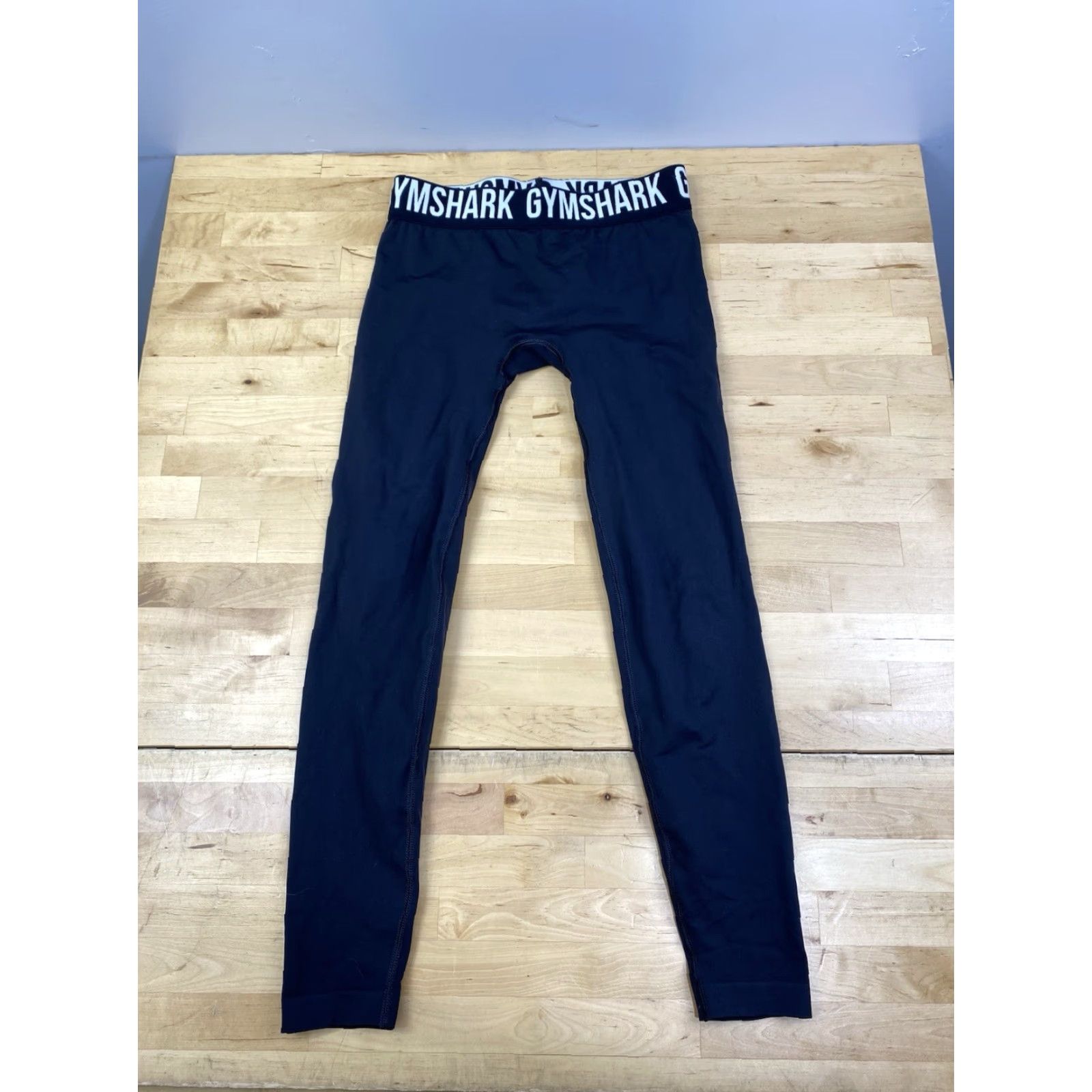 Gymshark GymShark Leggings Womens S Black Activewear Running Cropped 24in Inseam Seamless Compression Stretch Size 28" / US 6 / IT 42 - 8 Thumbnail