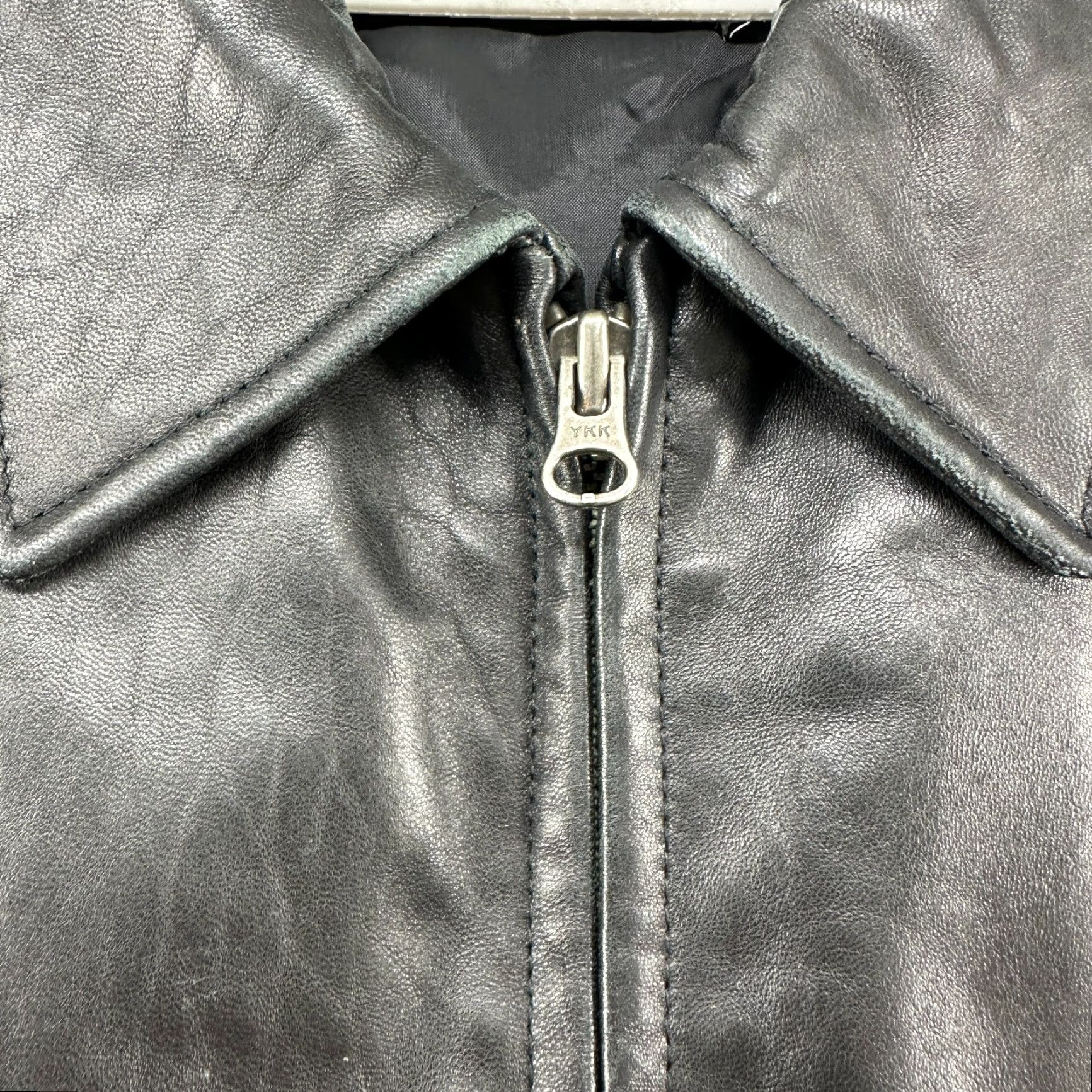 Vintage VINTAGE Celebrook Leather Bomber Jacket Mens L Black Solid Zip 90s Biker Oversized Full Zip Winter Fall Spring Size US L / EU 52-54 / 3 - 4 Thumbnail