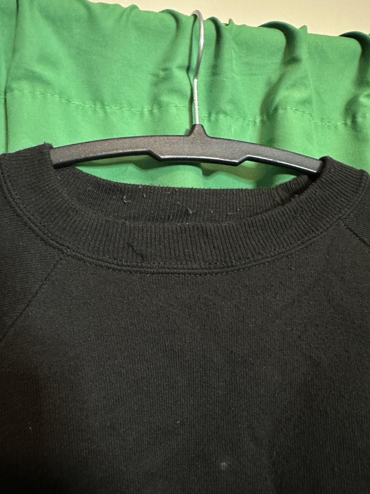 Hanes Alone in the Zone graphic sweatshirt 90s vintage USA-made Size US XL / EU 56 / 4 - 6 Thumbnail