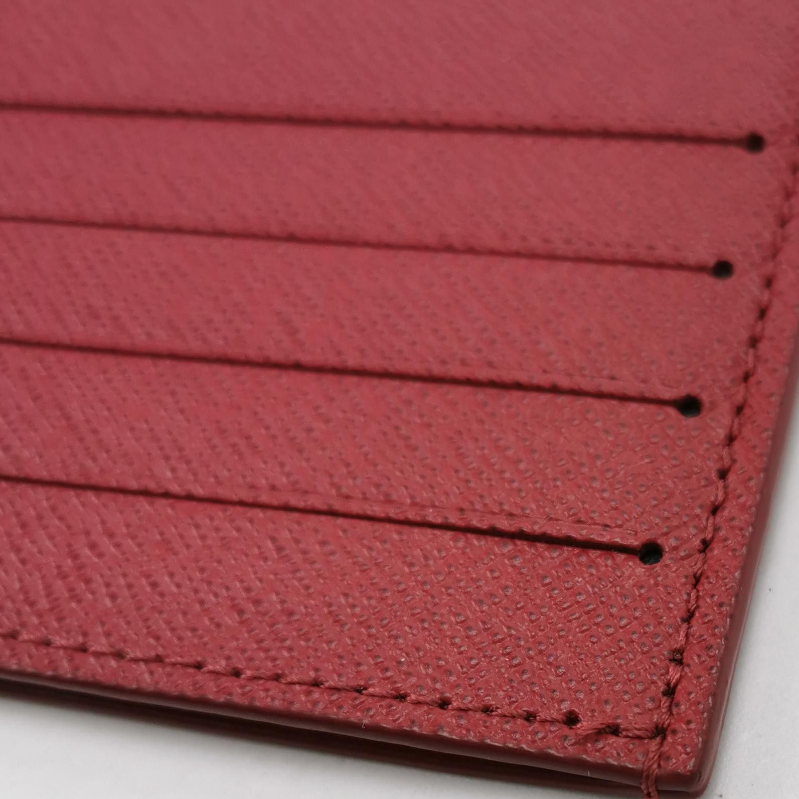 Louis Vuitton Louis Vuitton (LV) Cowhide Solid Color Card Holder -y2506 Size ONE SIZE - 8 Thumbnail