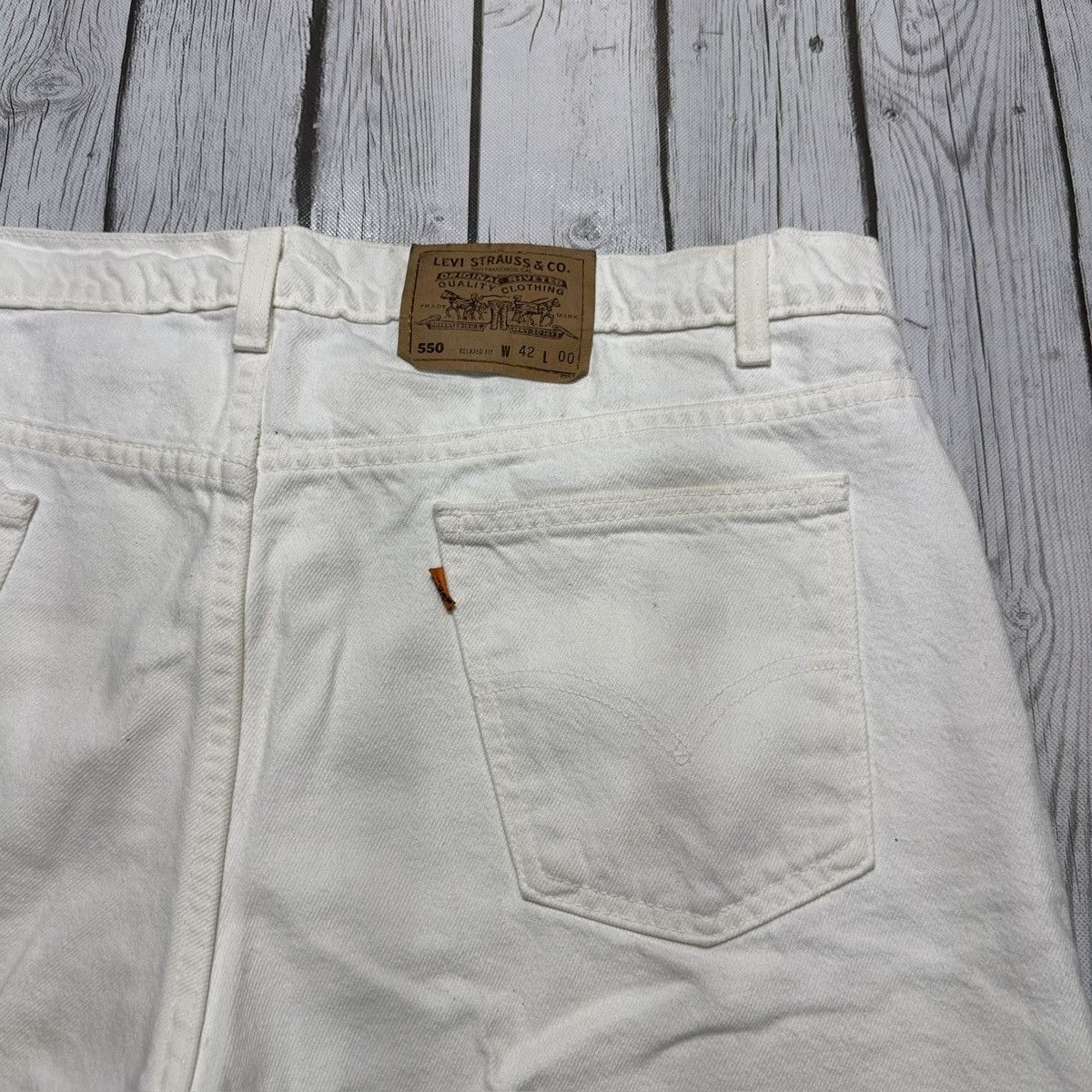 Levi's × Vintage Vintage Levi’s 550 Orange Tab jean shorts Size US 42 / EU 58 - 3 Thumbnail
