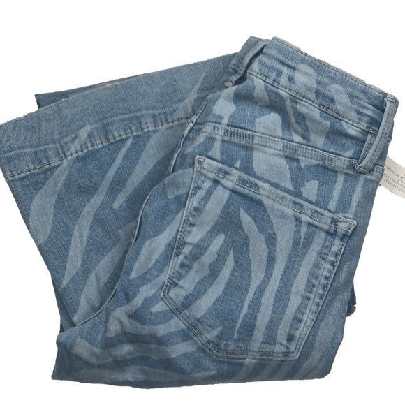 Free People Free People Blue Low Tide Zebra Print Flare Jeans Size 26" / US 2 / IT 38 - 3 Thumbnail