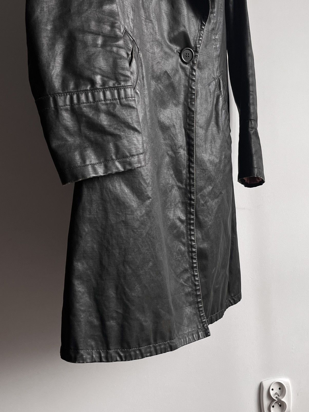 Hussein Chalayan Archive rare Hussein Chalayan early 00s waxed canvas coat: Size US XS / EU 42 / 0 - 4 Thumbnail