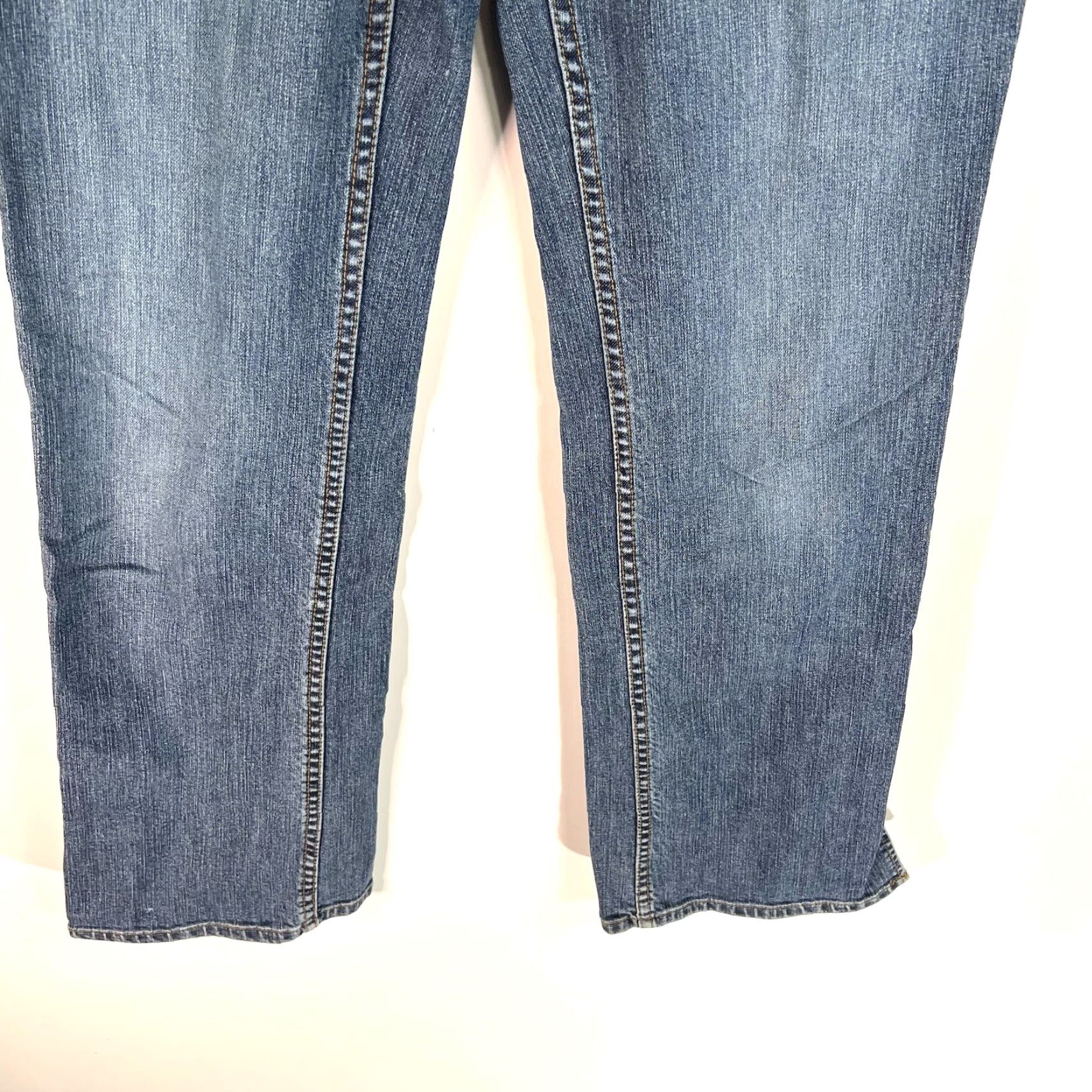 Eddie Bauer VINTAGE Eddie Bauer Reg Fit Straight Leg Denim Jeans Women's Size 8 Blue 30X32 Size 30" / US 8 / IT 44 - 4 Thumbnail