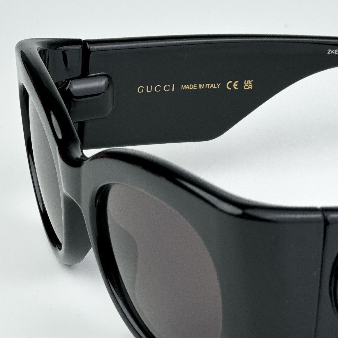 Gucci NEW Gucci GG1544S 001 Black Grey Unisex Oval Sunglasses Size ONE SIZE - 6 Thumbnail