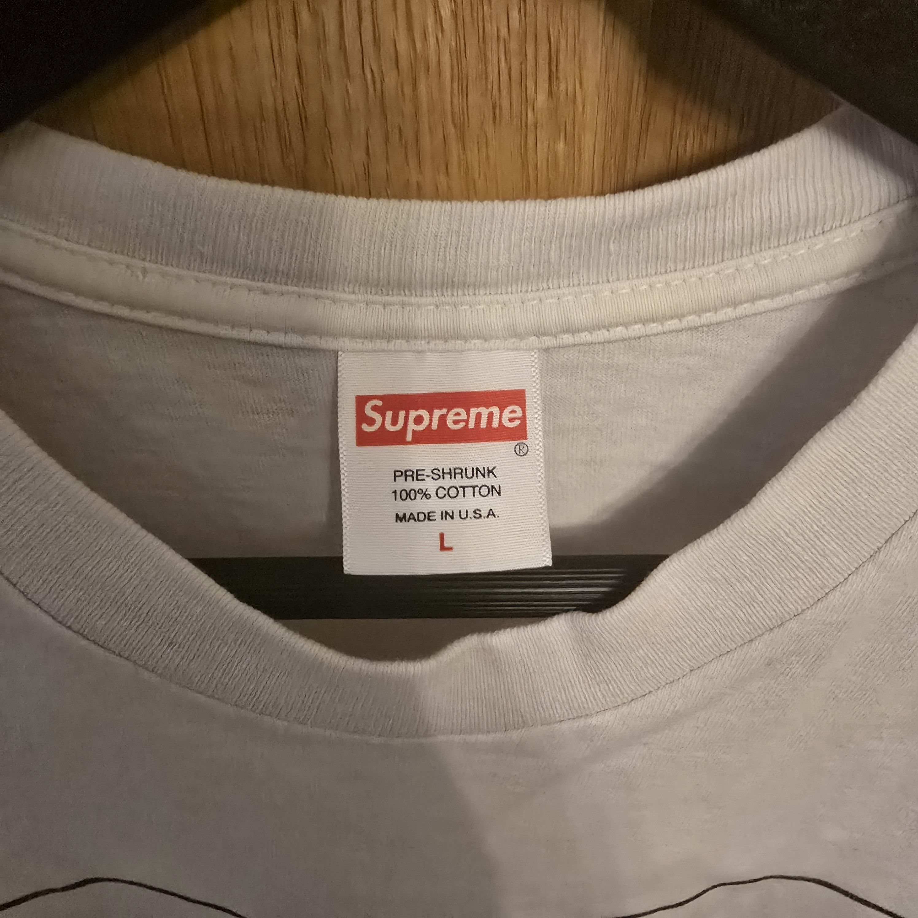 Supreme Supreme Queen Tee Size US L / EU 52-54 / 3 - 2 Thumbnail