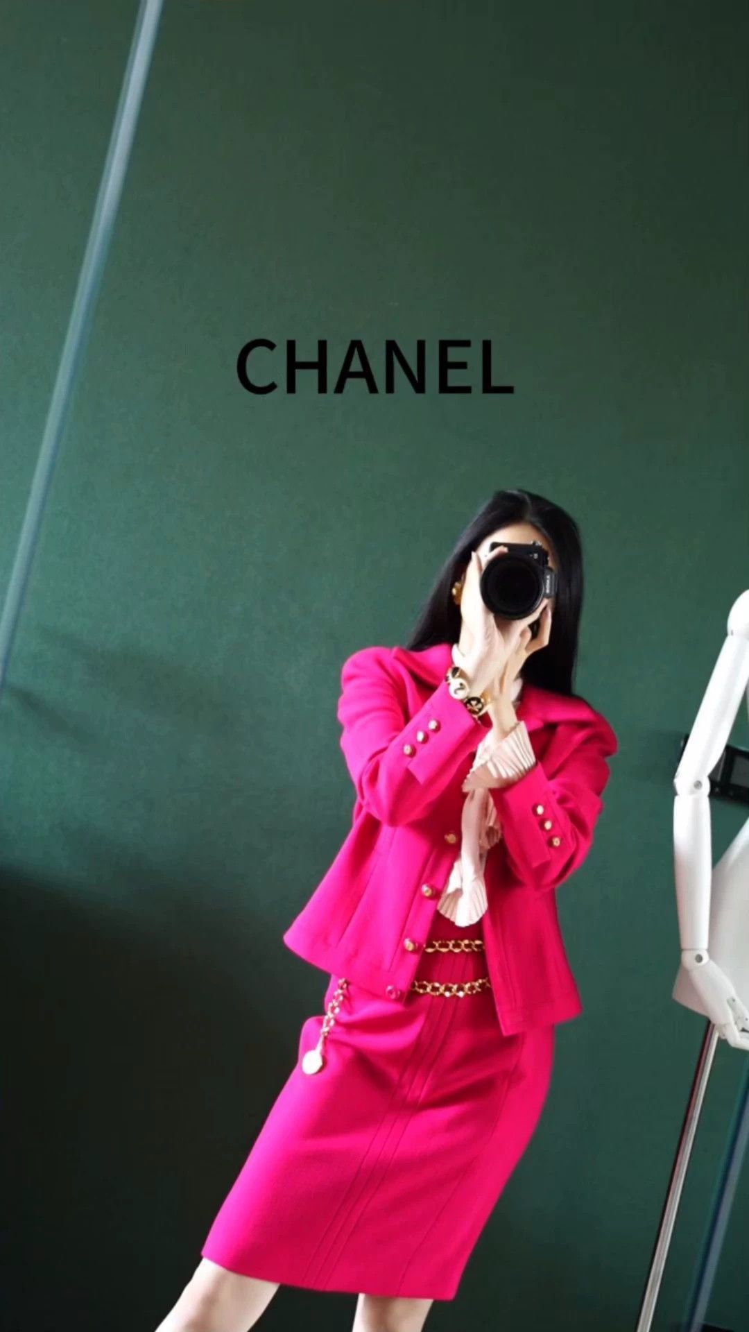 Chanel Chanel Vintage 1990s Women's Peach Pink Wool Suit Skirt Set Size S / US 4 / IT 40 - 1 Thumbnail