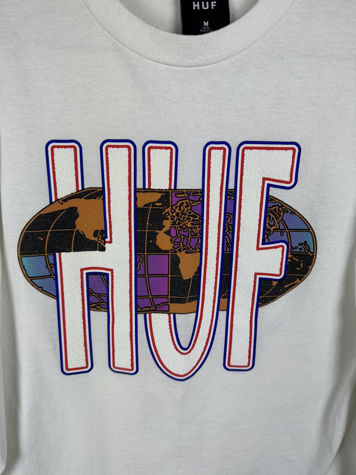 Huf HUF Quake USA World Center Logo L/S Tee Size US M / EU 48-50 / 2 - 4 Thumbnail