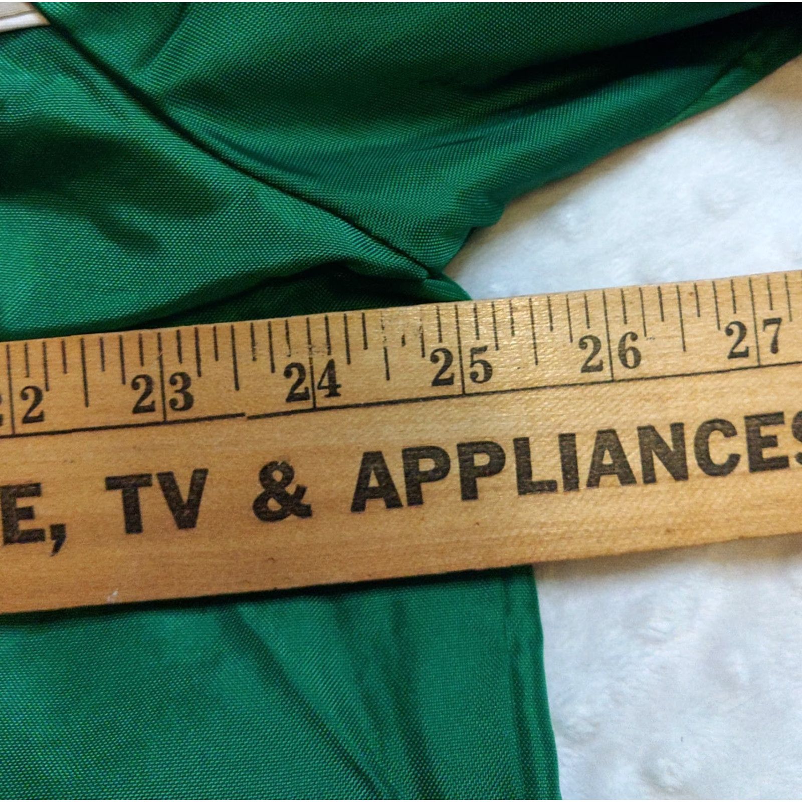 Vintage VINTAGE Swingster Jacket XL Green Windbreaker Mens USA 90s Retro 80s Lightweight Softshell Full Zip Lined Polyester Embroidered Logo Image not needed Size US XL / EU 56 / 4 - 7 Thumbnail