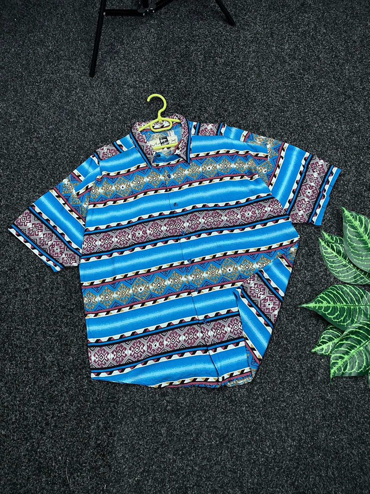 Vintage Dries van noten Maxx short sleeve shirt Made in USA Size XL Size US XL / EU 56 / 4 - 13 Thumbnail