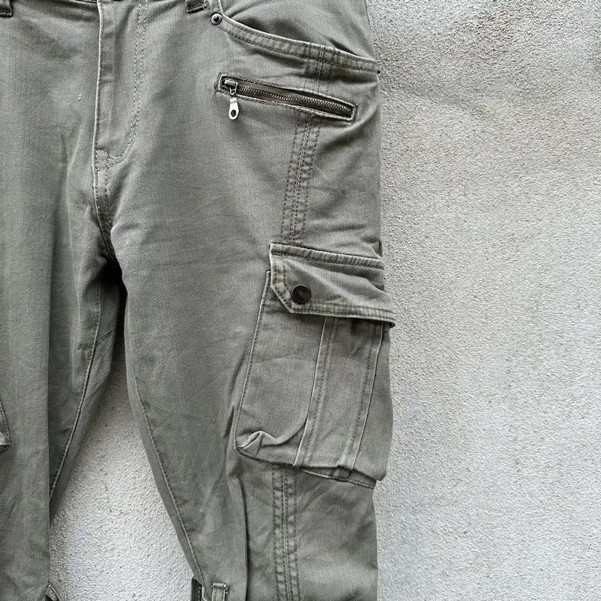 Vintage SEMATIC DESIGN 🔥BONDAGE PUNK FLARE/BOOTCUT RARE MULTI CARGO Size US 32 / EU 48 - 6 Thumbnail