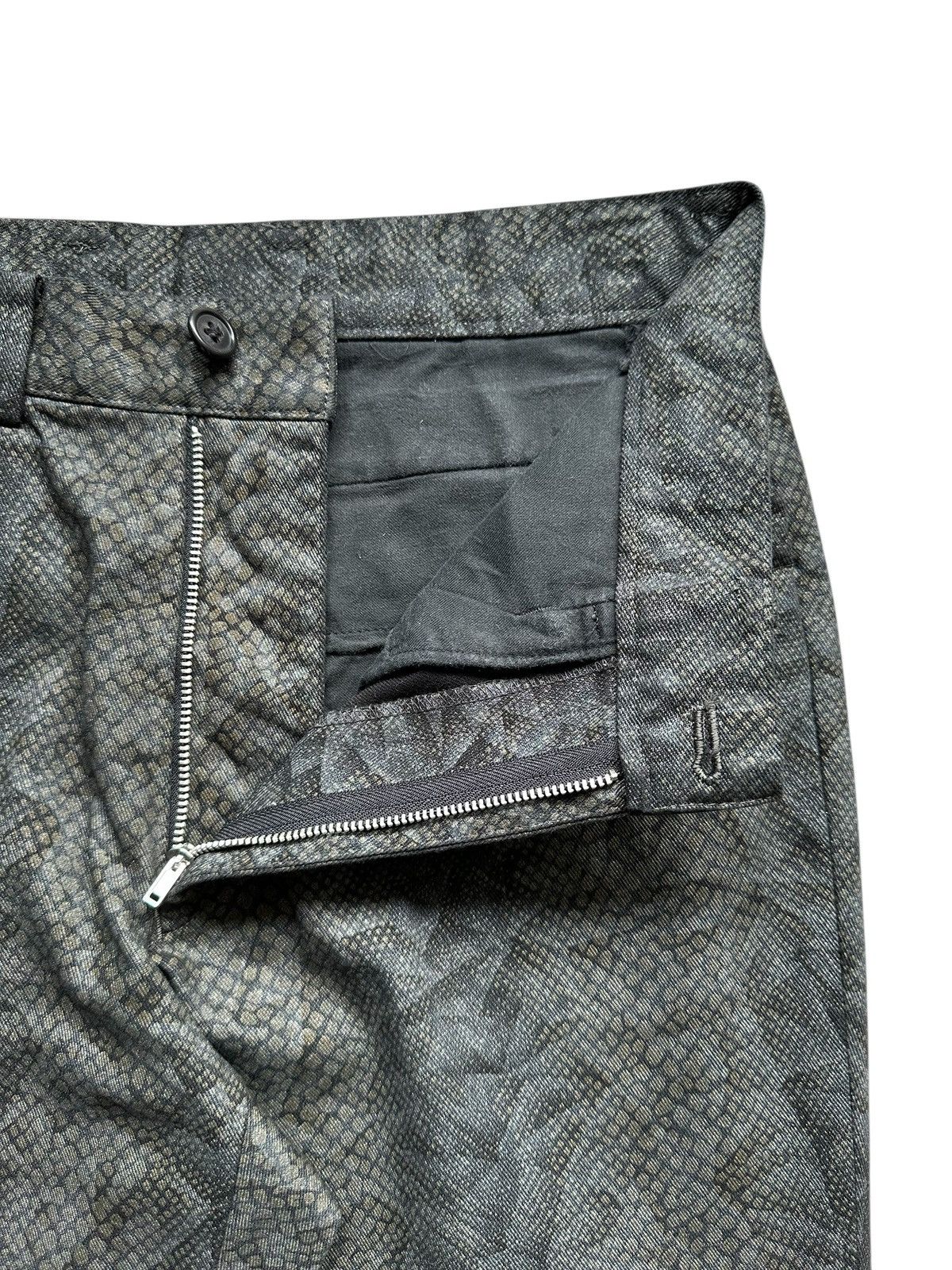 Pazzo 00's PAZZO snakeskin printed gothic pants Size US 30 / EU 46 - 7 Thumbnail