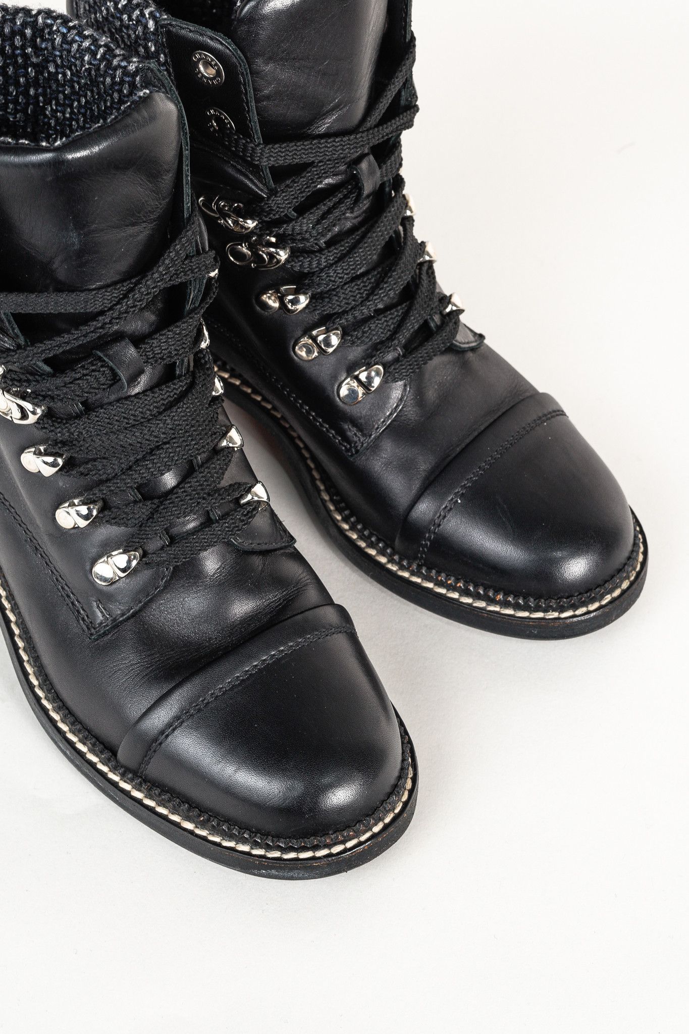Chanel Chanel 15A Black Leather Tweed-Trim Lace-Up Short Boots Size US 6 / IT 36 - 6 Thumbnail