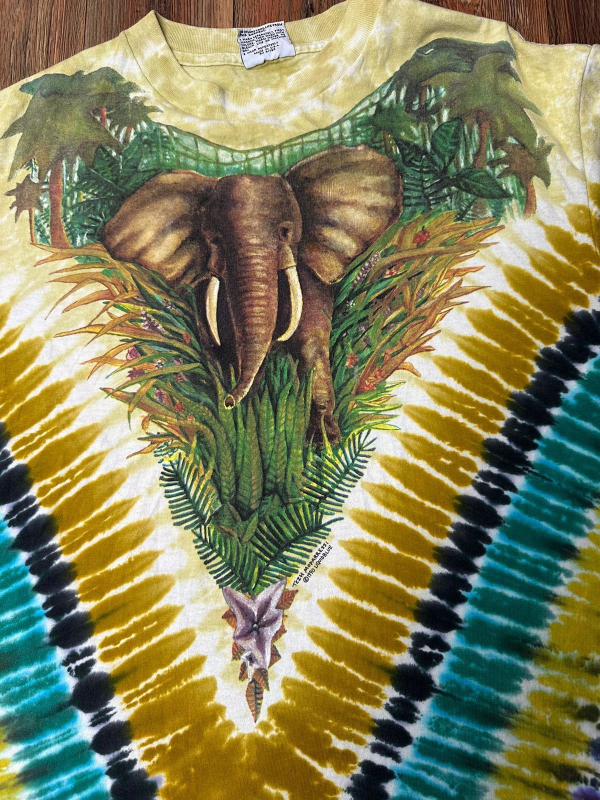 Liquid Blue × Vintage Vintage 90s Liquid Blue Elephant Jungle T Shirt Single stich Size US XL / EU 56 / 4 - 2 Thumbnail