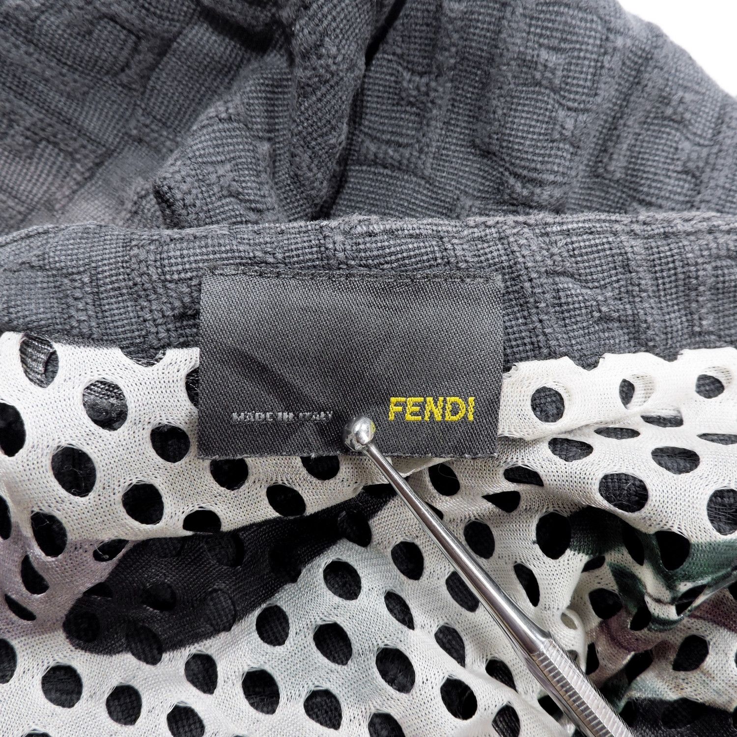 Fendi FENDI MONOGRAM MINI SKIRT Size 30" / US 8 / IT 44 - 3 Thumbnail