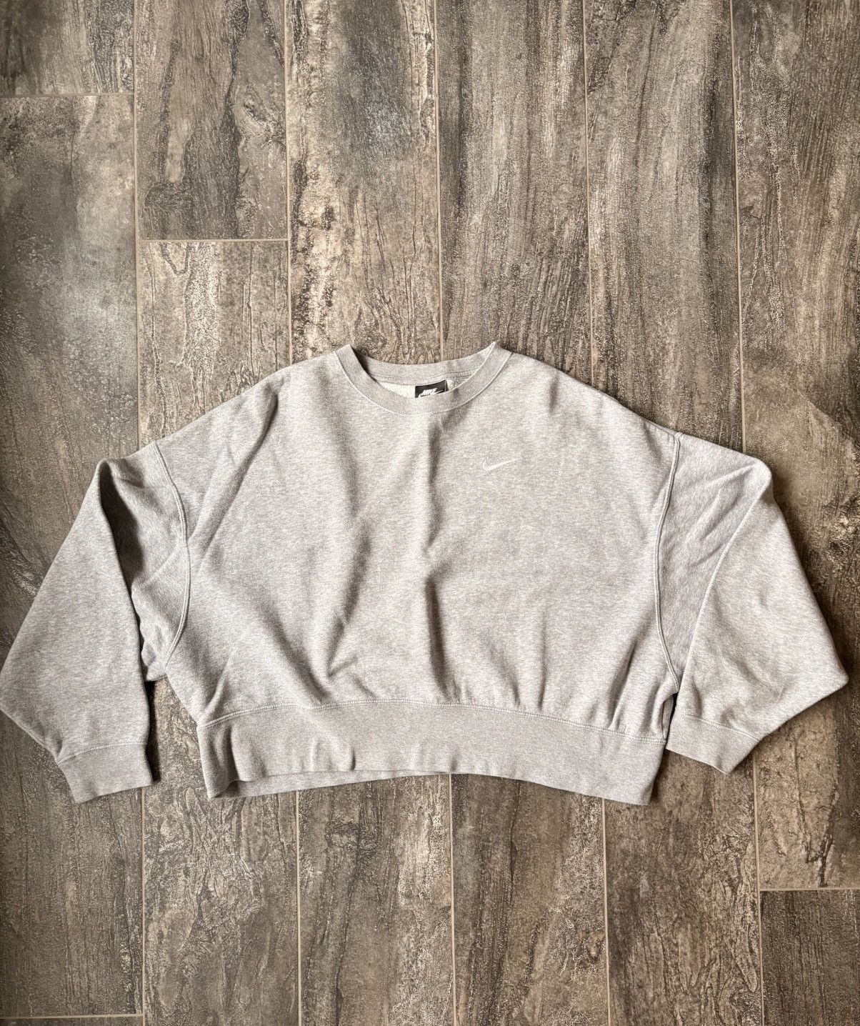 Nike Nike Cropped Vintage Crew Neck Size M / US 6-8 / IT 42-44 - 1 Preview