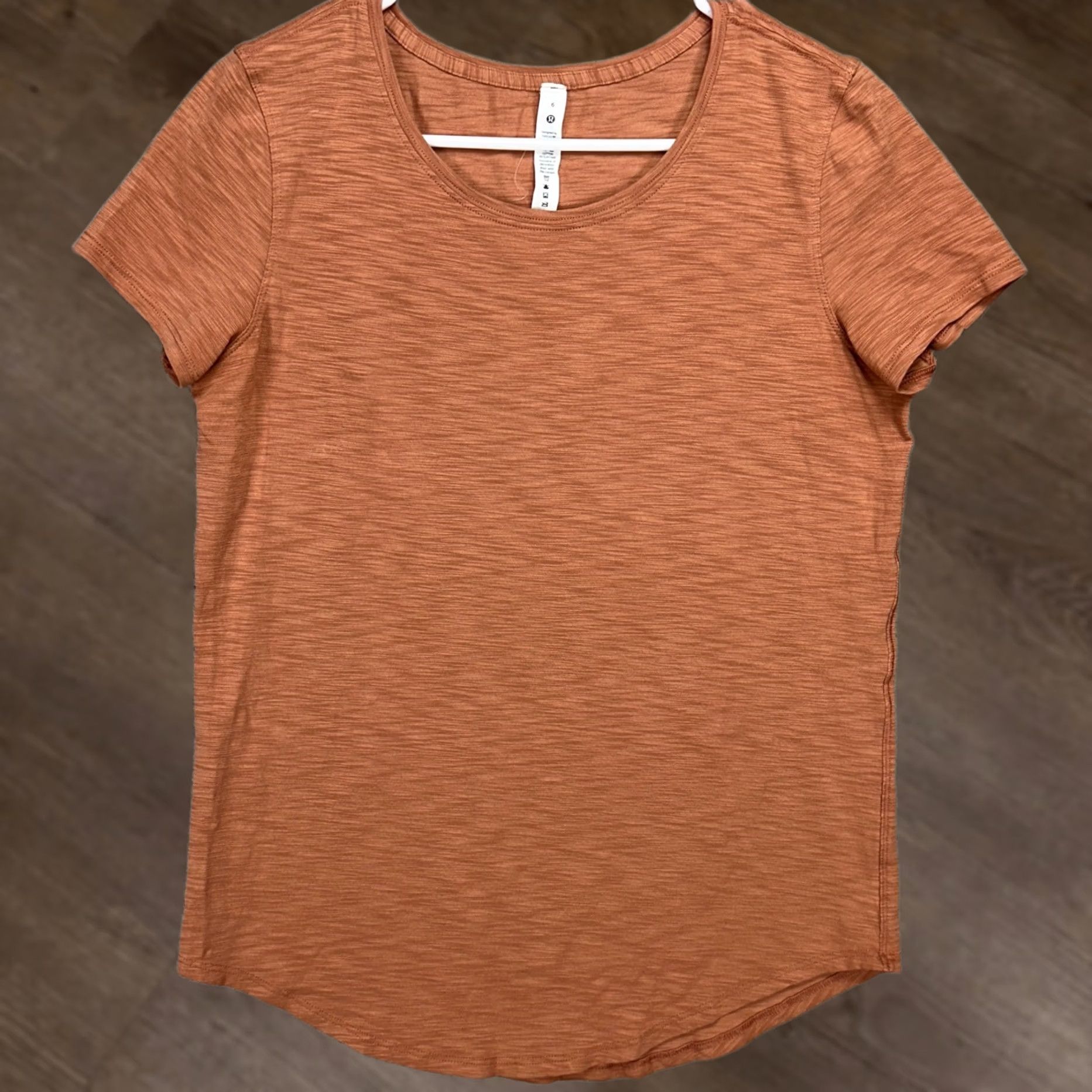 Lululemon Lululemon Blouse Shirt Womens 6 Brown Heather Crewneck Short Sleeve Casual Comfort Stretch Size M / US 6-8 / IT 42-44 - 1 Thumbnail