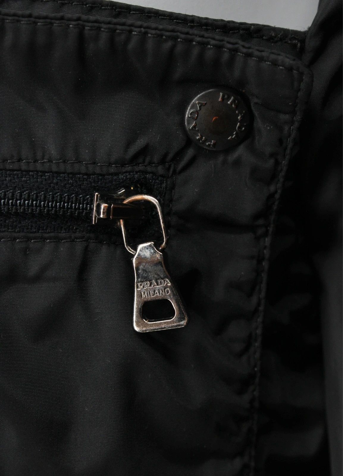 Prada Prada Sport Ski Jacket with Padlock Size L / US 10 / IT 46 - 11 Thumbnail