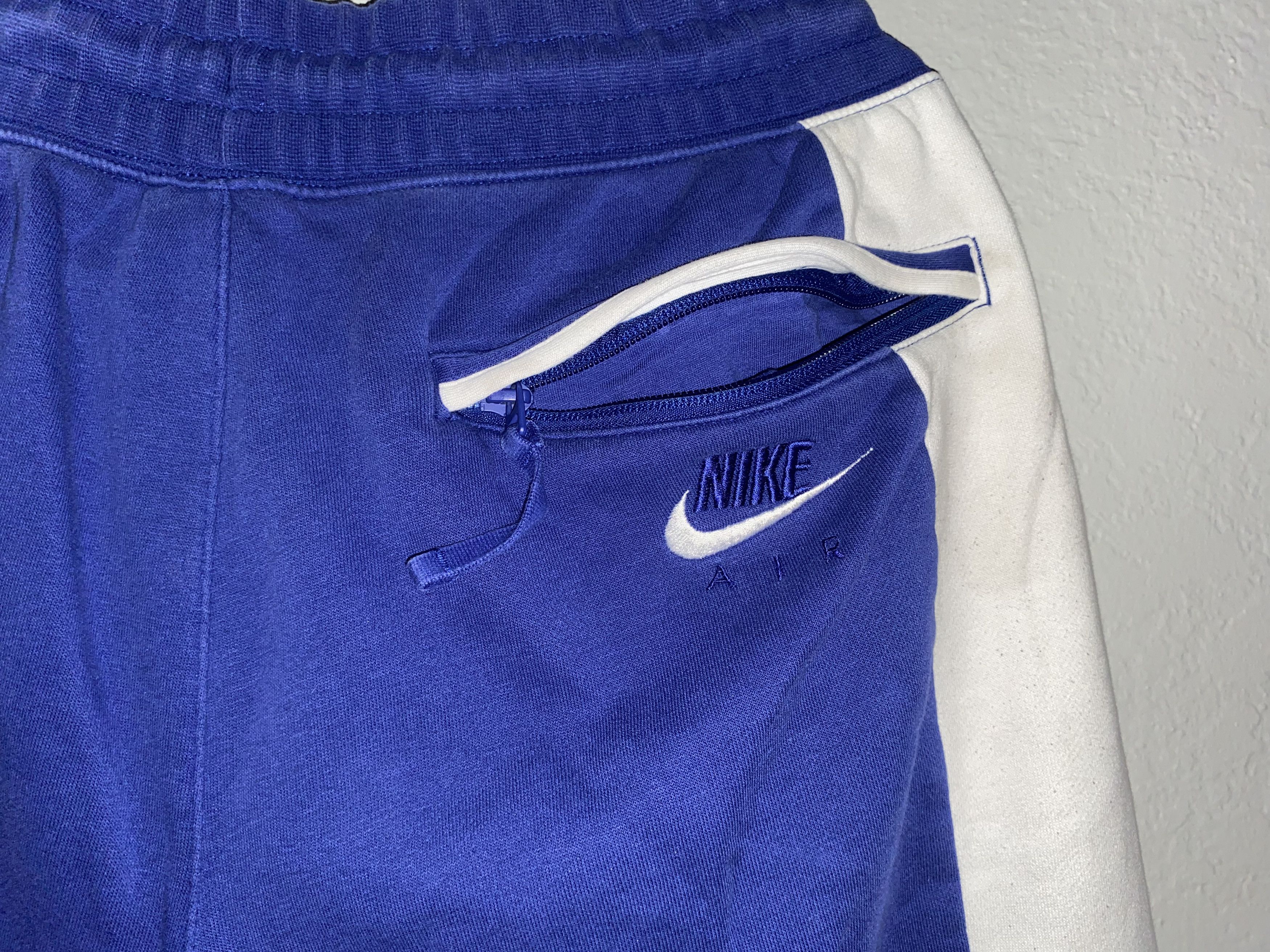 Nike Nike Air Sweatpants Sweat pants Blue white sz LARGE sports S Size US 34 / EU 50 - 8 Thumbnail