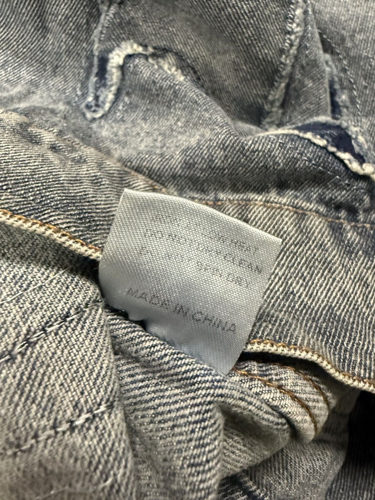 Vale Vale distressed denim jacket sized x large Size US XL / EU 56 / 4 - 7 Thumbnail