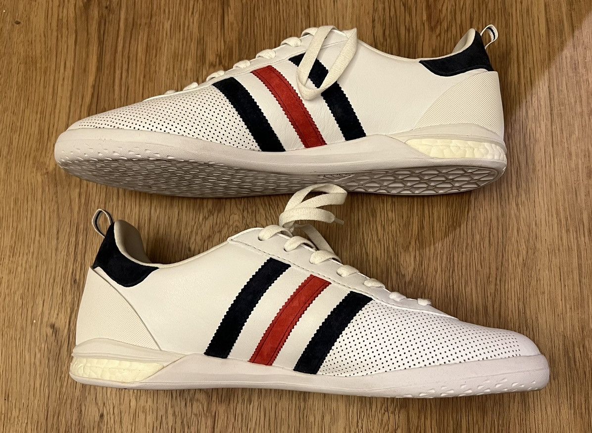 Adidas × Palace adidas Palace Indoor Size US 10 / EU 43 - 3 Thumbnail