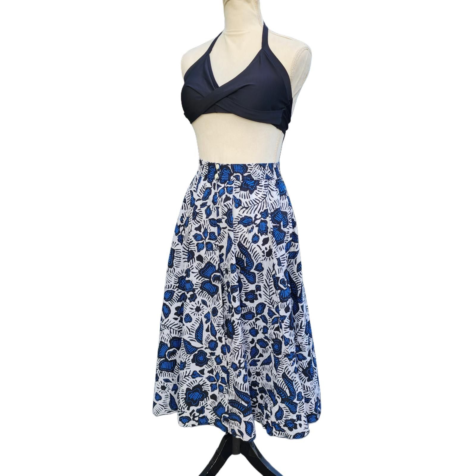 Designer Floral Print Skirt Beach Cover-Up. Small NWOT Size ONE SIZE - 1 Thumbnail