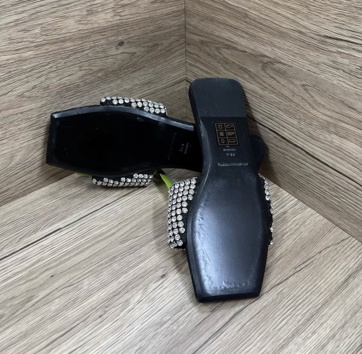 Alexander Wang Alexander Wang Rhinestone Slippers J41 Size US 5.5 / IT 35.5 - 5 Thumbnail