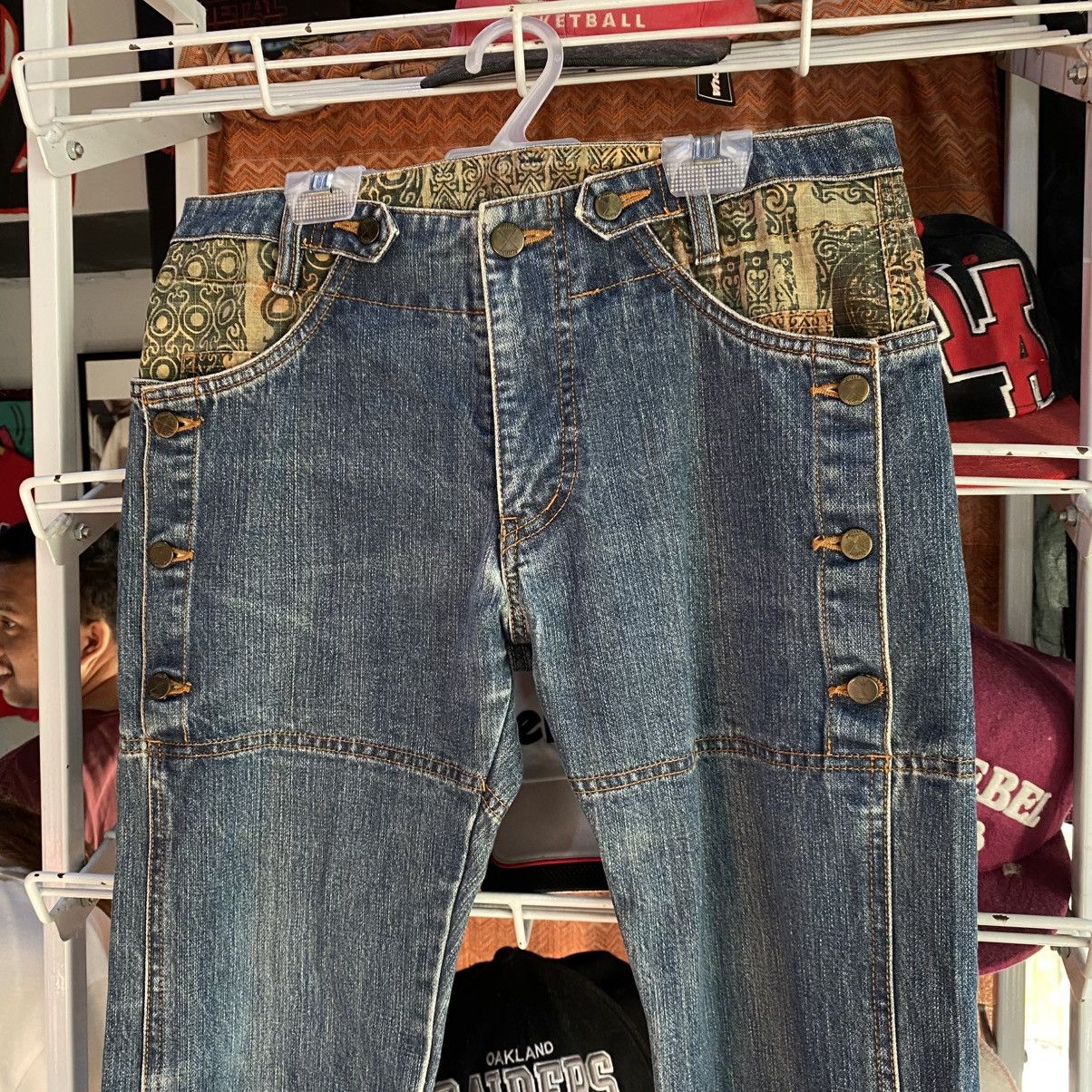 Final Home Final Home Side Button Patchwork Jeans — Rare Japanese Denim Size US 30 / EU 46 - 3 Thumbnail