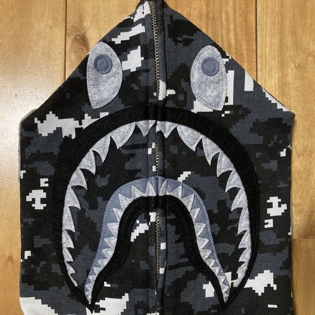 Bape BAPE MULTI PIXEL CAMO SHARK FULL ZIP HOODIE a bathing ape Size US S / EU 44-46 / 1 - 4 Thumbnail
