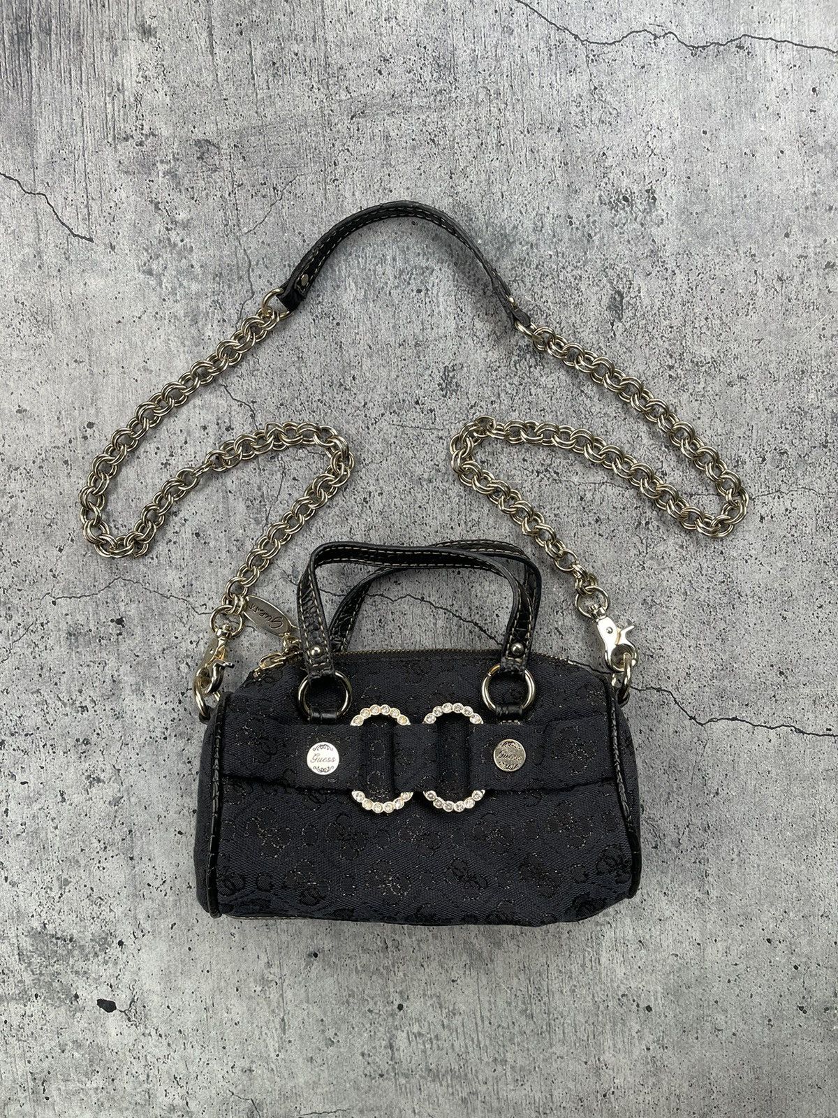 Guess × Vintage Vintage Y2k Guess Monogram Mini Bag 00s Avant Garde Size ONE SIZE - 1 Thumbnail