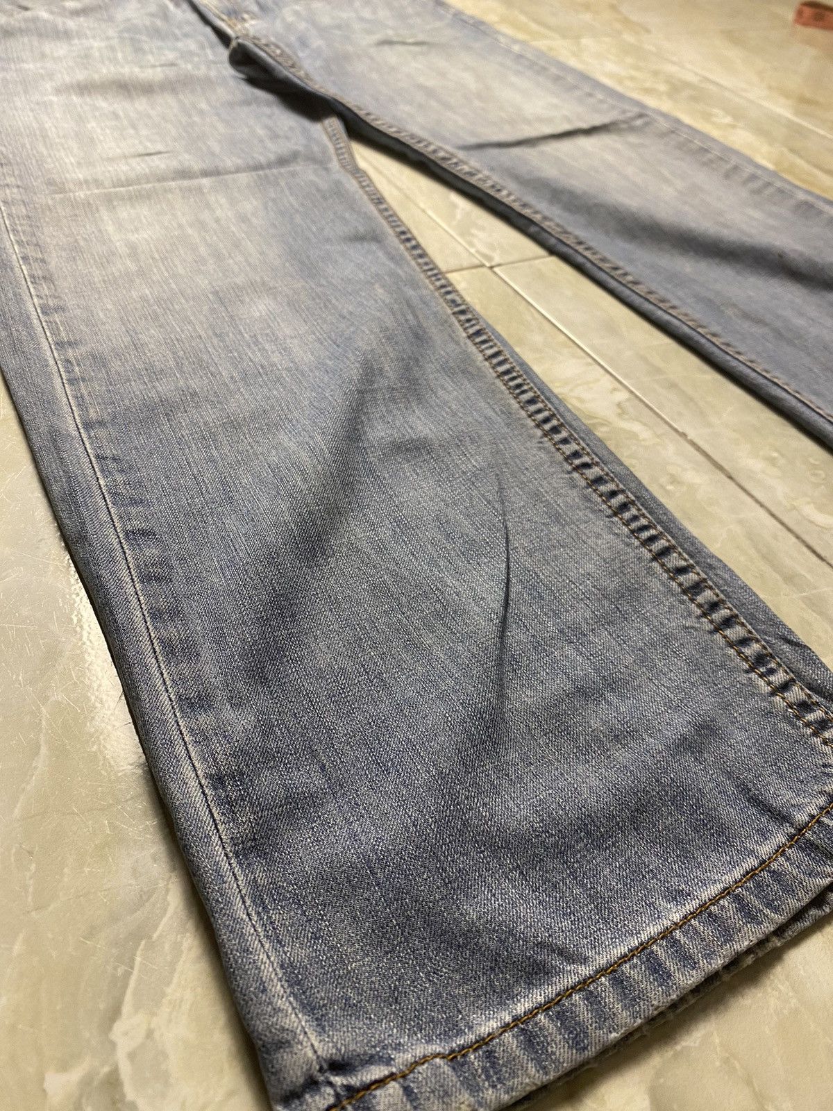 Levi's Light blue Levi’s distressed jean 505 Size US 34 / EU 50 - 20 Thumbnail