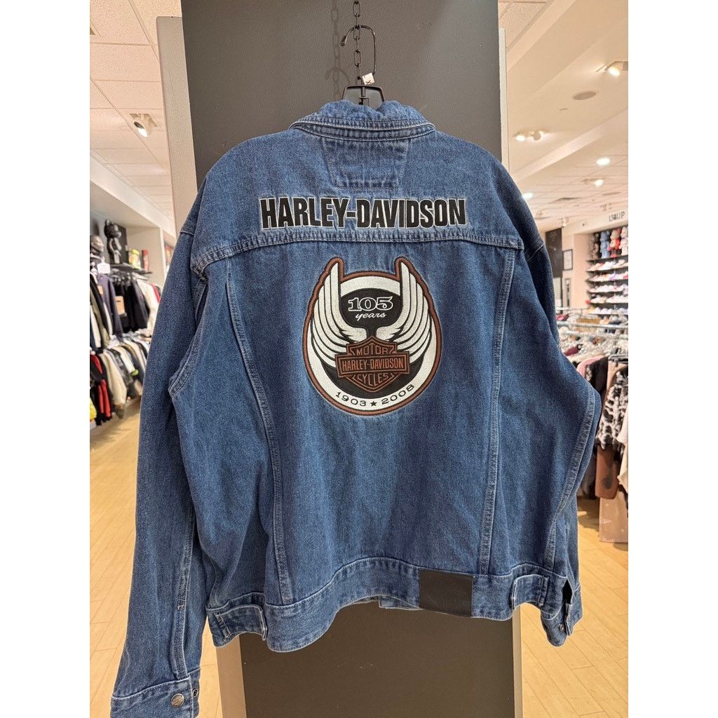 Harley Davidson × Vintage 2008 Harley Davidson 105 Years Vintage Denim Trucker Jacket Size US XXL / EU 58 / 5 - 2 Thumbnail