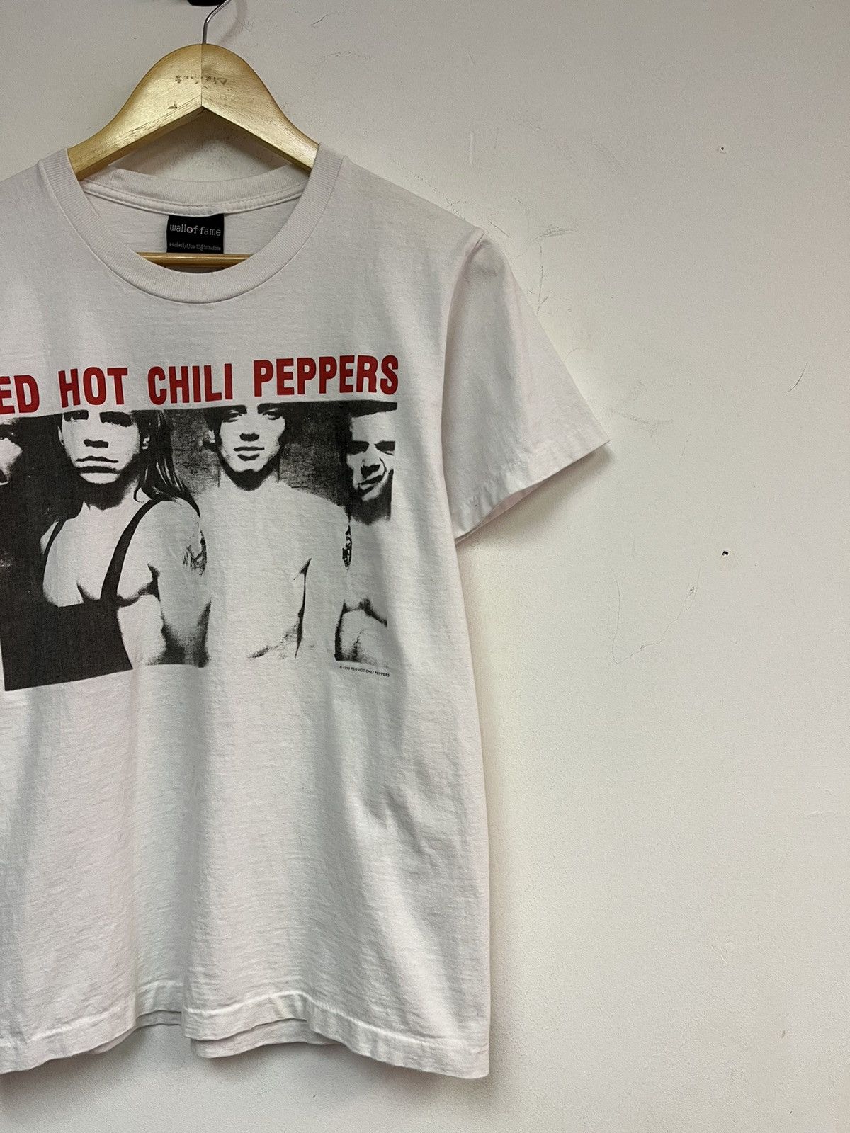 Band Tees 1998 Red Hot Chili Peppers Tee Size US S / EU 44-46 / 1 - 1 Thumbnail