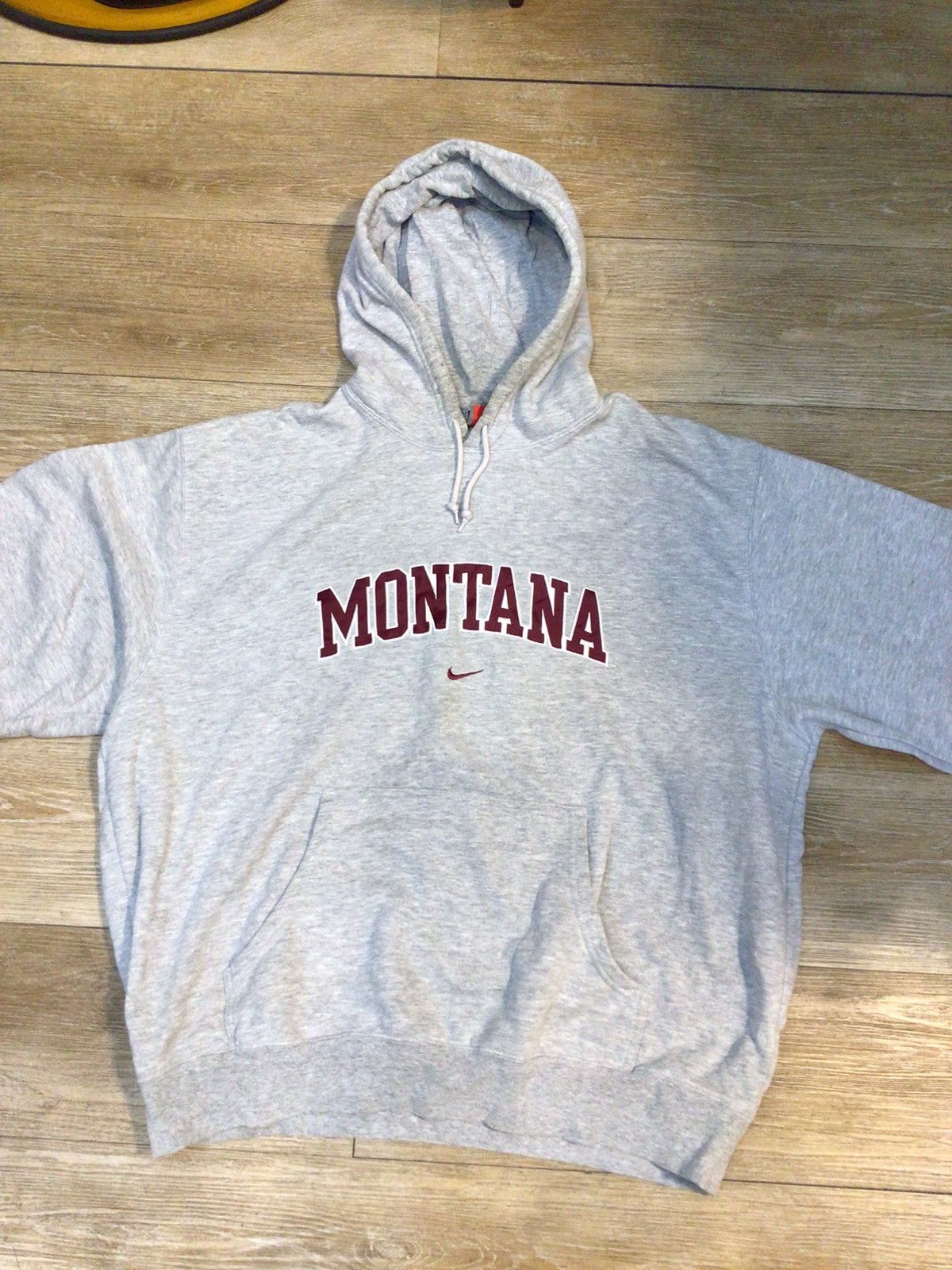 image of Nike Team Montona 90's Sweatshirt Hoodie in Grey, Men's (Size 2XL)
