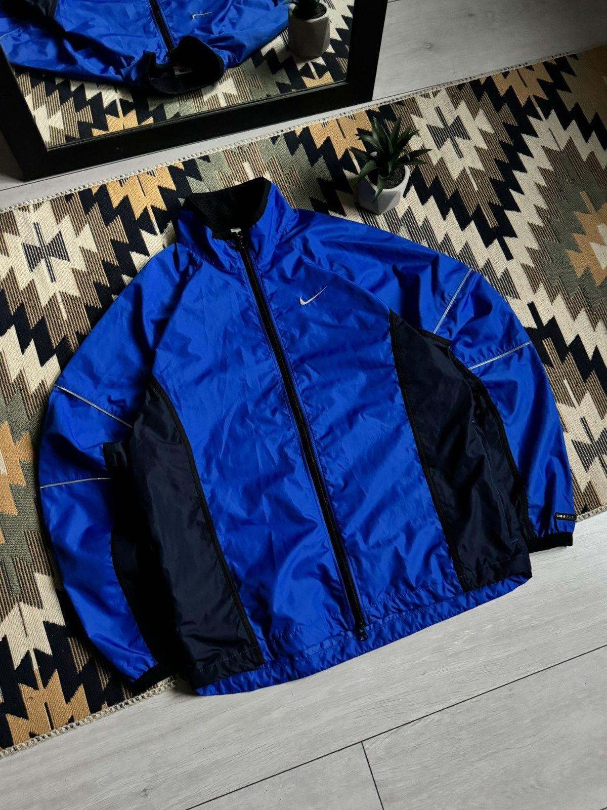 Nike Vintage Nike Nylon Track Y2K Jacket Size US S / EU 44-46 / 1 - 2 Thumbnail