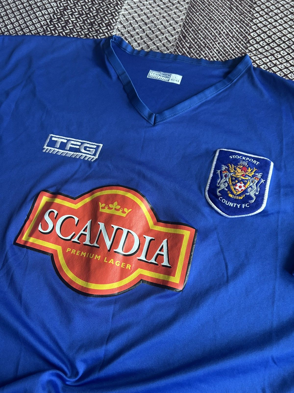 Vintage Vintage Football Jersey Stockport Country Scandia TFG Size L Size US L / EU 52-54 / 3 - 5 Thumbnail