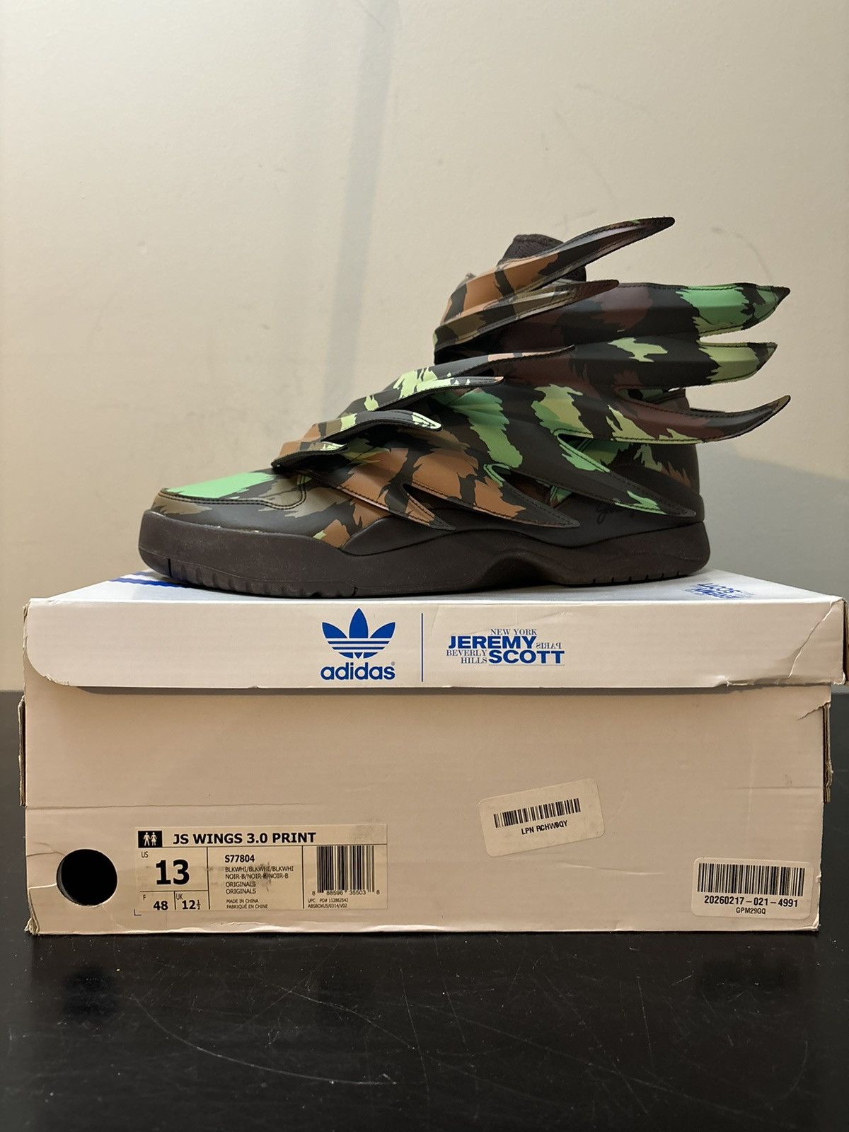 Adidas × Jeremy Scott adidas JS Jeremy Scott Wings 3.0 Sauvage Camo Print Size US 13 / EU 46 - 9 Thumbnail