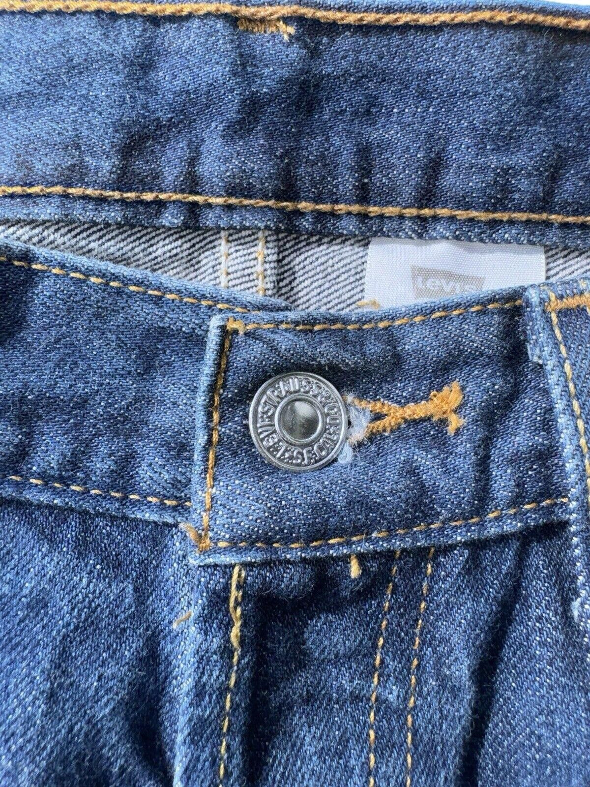 Levi's Vintage Levis 501 Straight Leg 5 Pocket Denim Jeans 34x30 Size US 34 / EU 50 - 4 Thumbnail