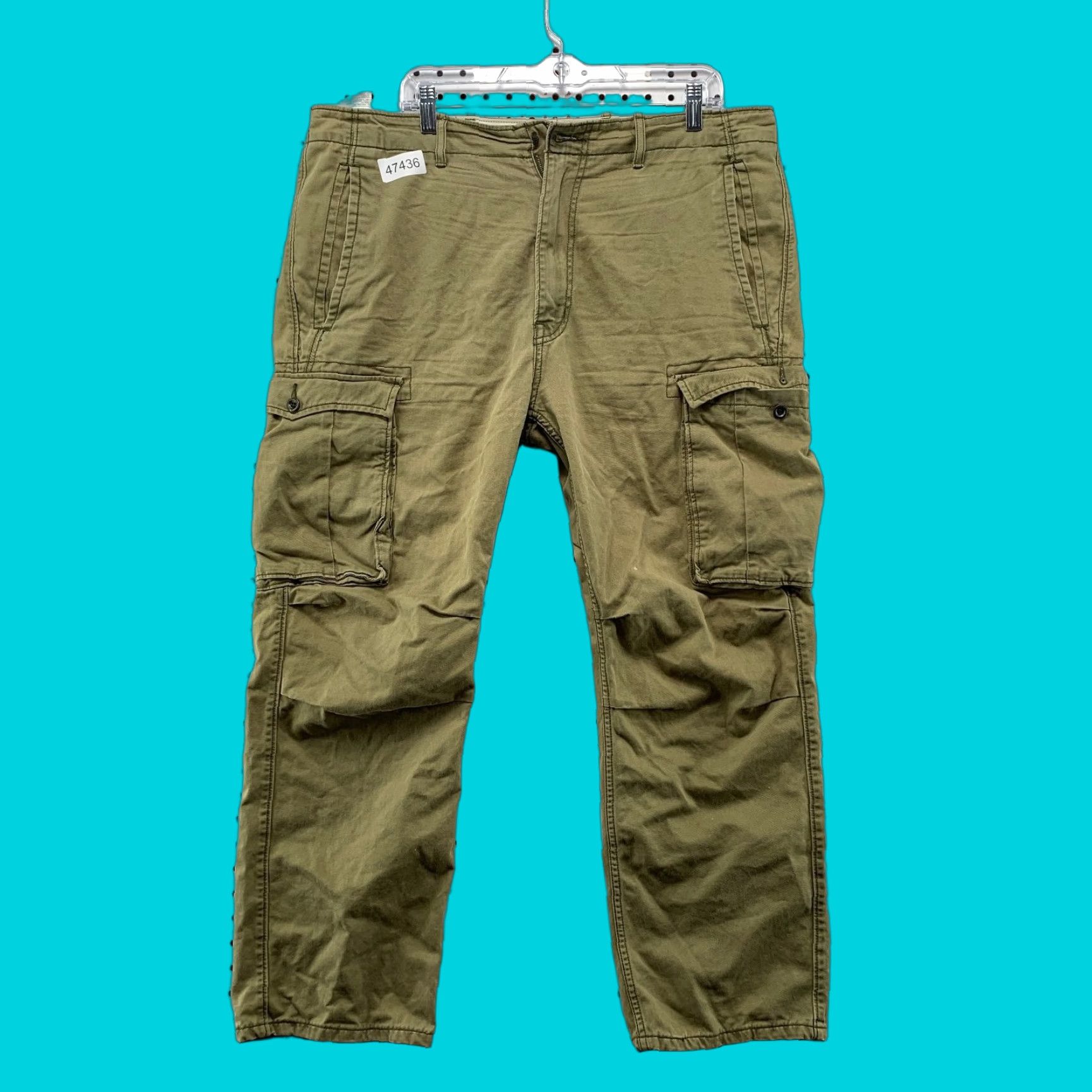 Levi's VINTAGE Levi's Cargo Pants Mens 36x30 Khaki Relaxed Fit Straight Pockets Denim Canvas Beige Cargo Pocket Casual Mens Size US 36 / EU 52 - 1 Thumbnail