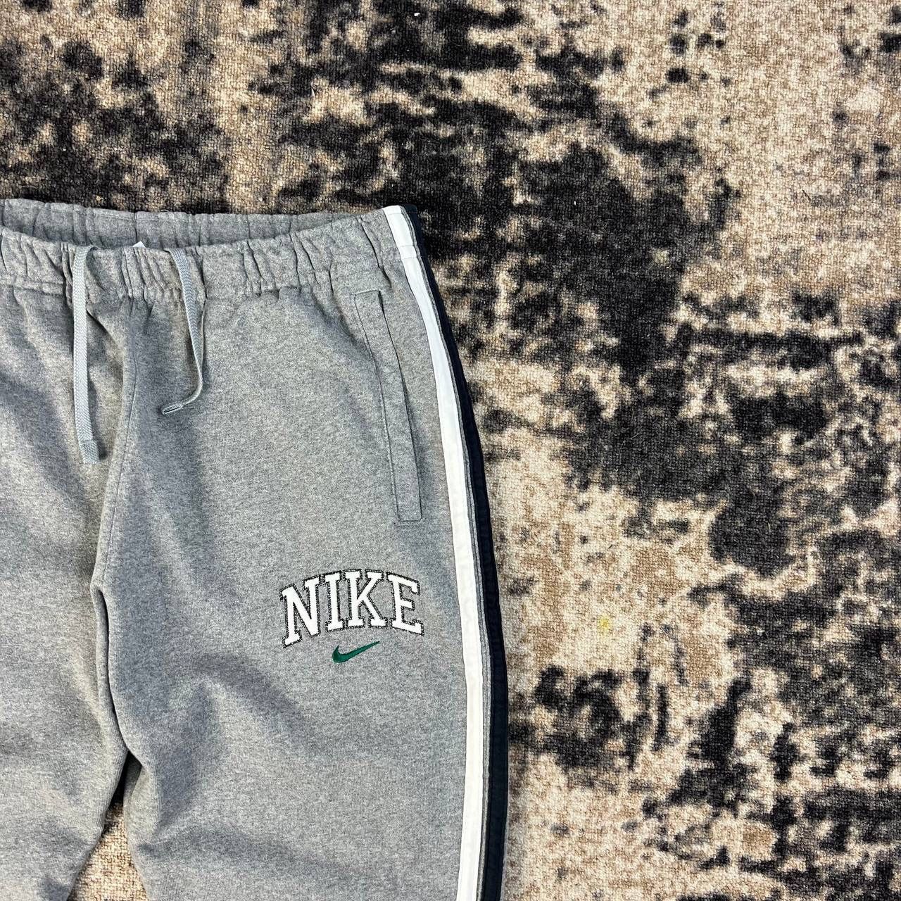 Nike Nike Big Logo Baggy Sweatpants Streetwear Style Size US 36 / EU 52 - 3 Thumbnail