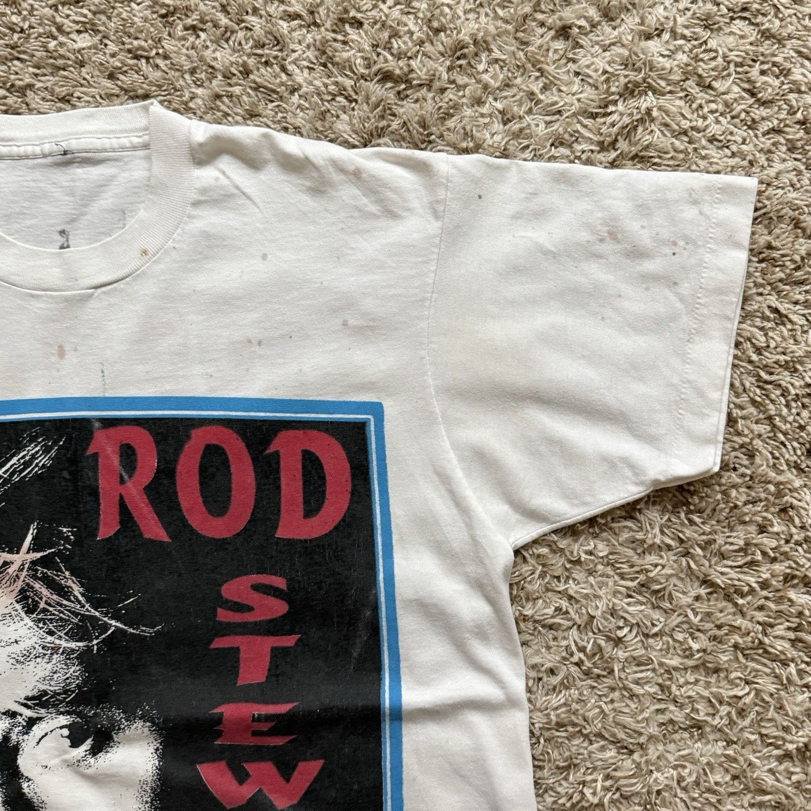 Vintage Vintage 1996 Rod Stewart World Tour White T-Shirt Distressed Size US L / EU 52-54 / 3 - 8 Thumbnail