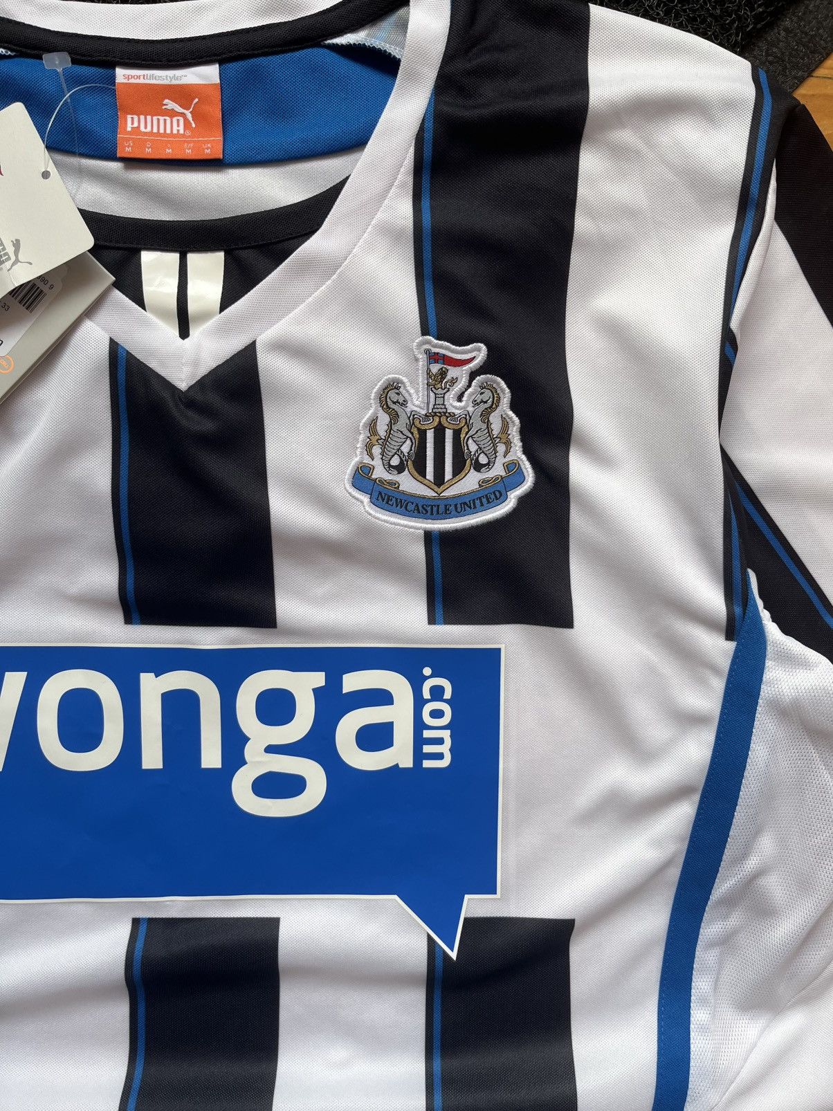 Puma Newcastle United Puma Football Shirt Soccer Jersey 2013/14 Size US M / EU 48-50 / 2 - 6 Thumbnail