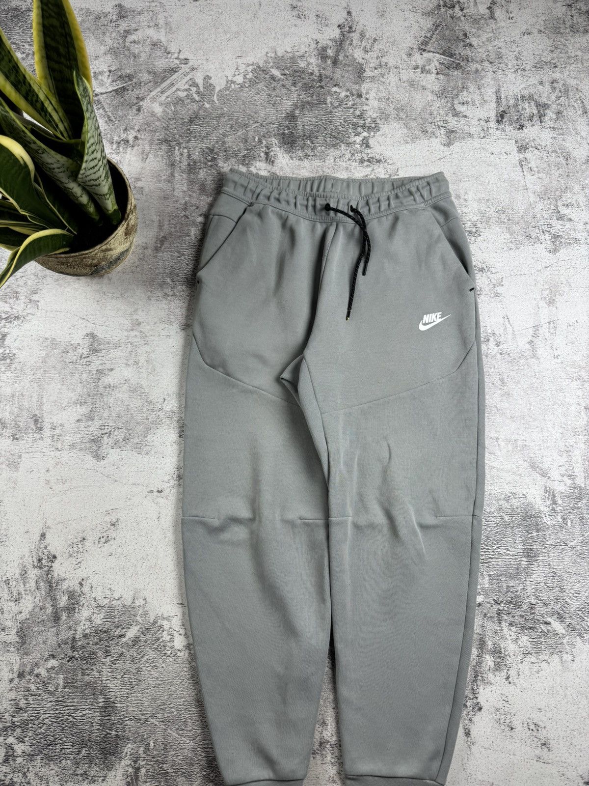 Nike Nike Tech Fleece Medium Relaxed Sweat Pants Trousers Activewear Drill Sportswear Size US 32 / EU 48 - 4 Thumbnail