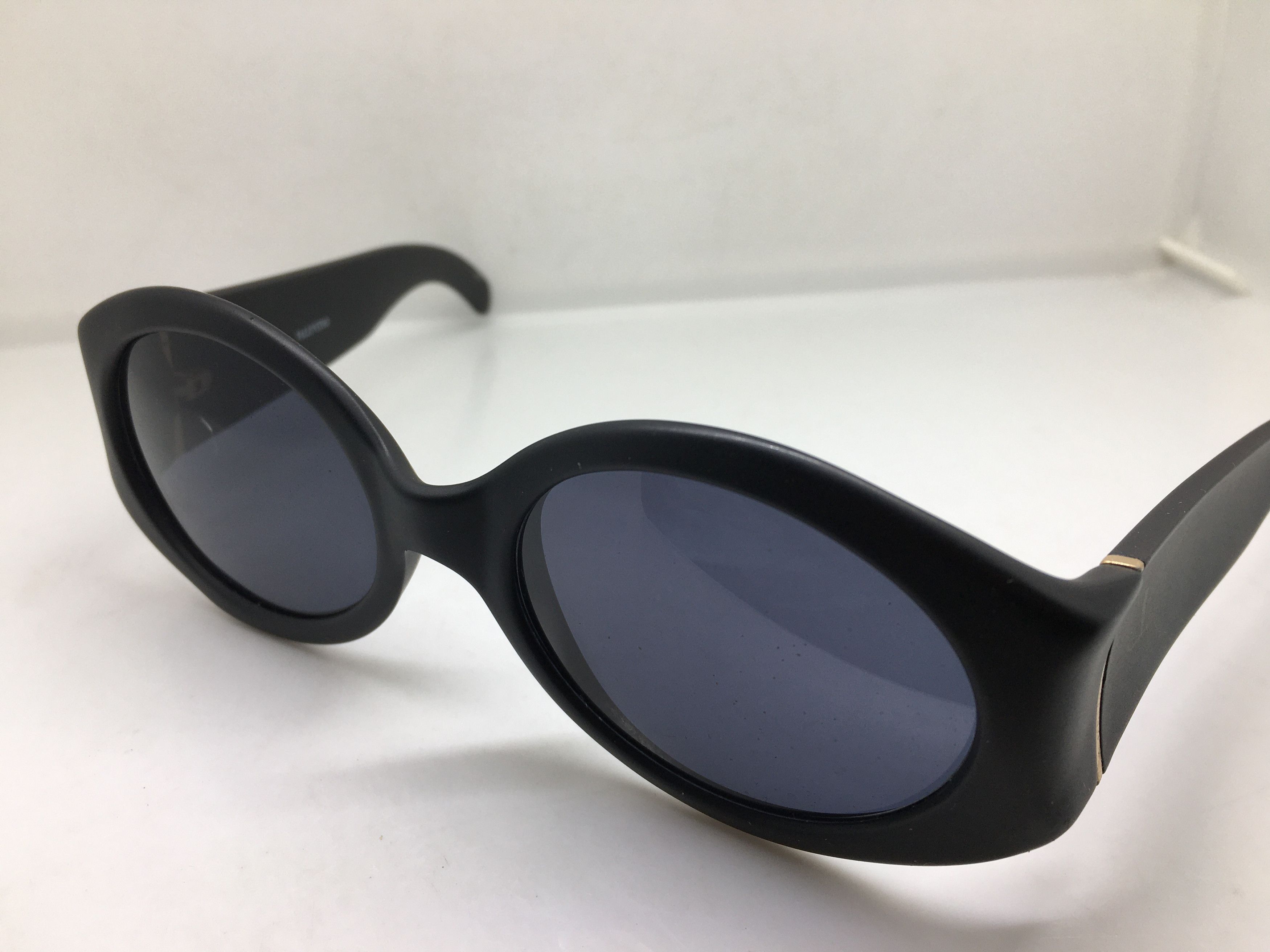Valentino Vintage Valentino V5015 Sunglasses Frame Italy Size ONE SIZE - 3 Thumbnail